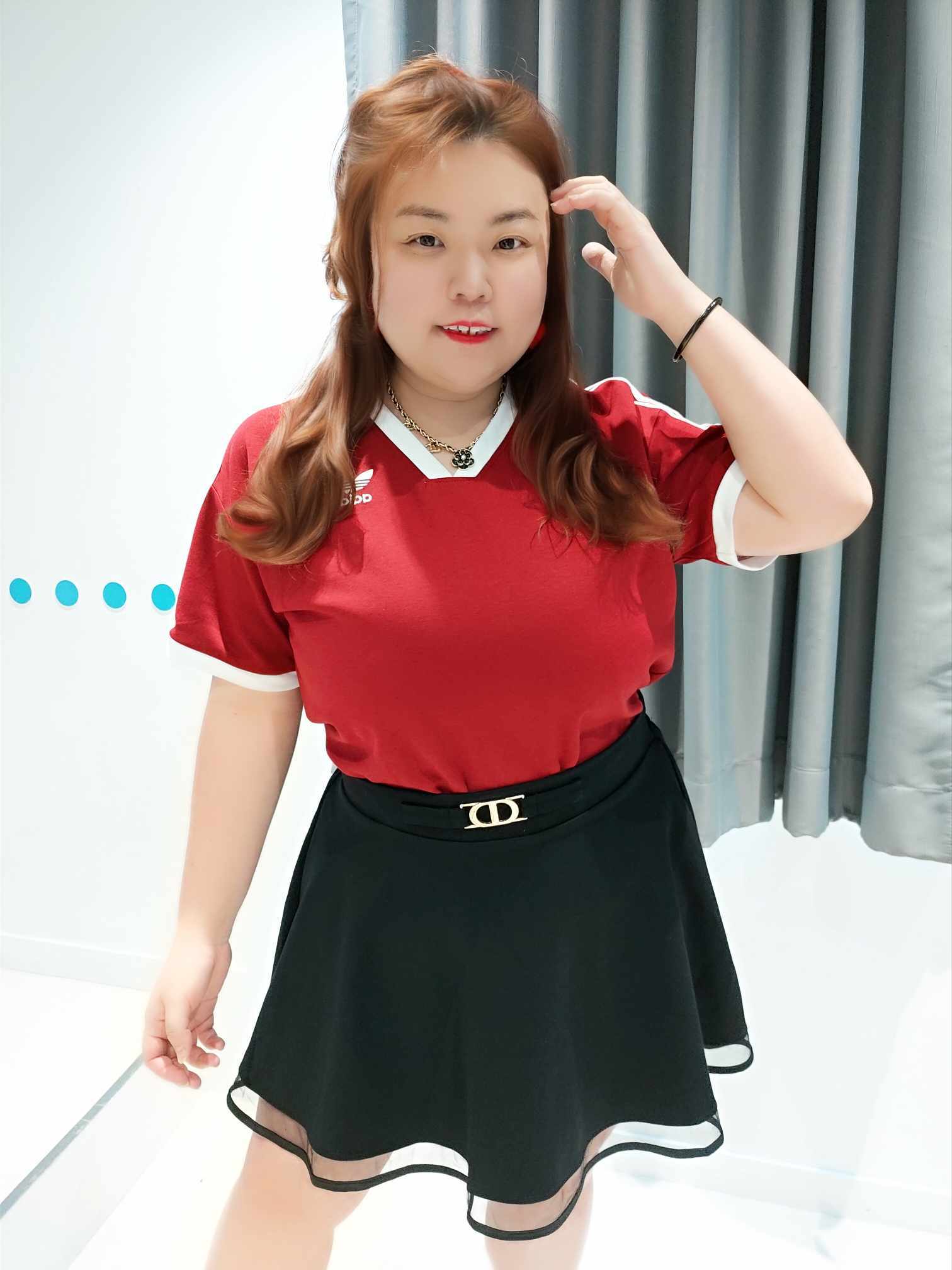 YCA06 25152 ADS拼色边V领大T