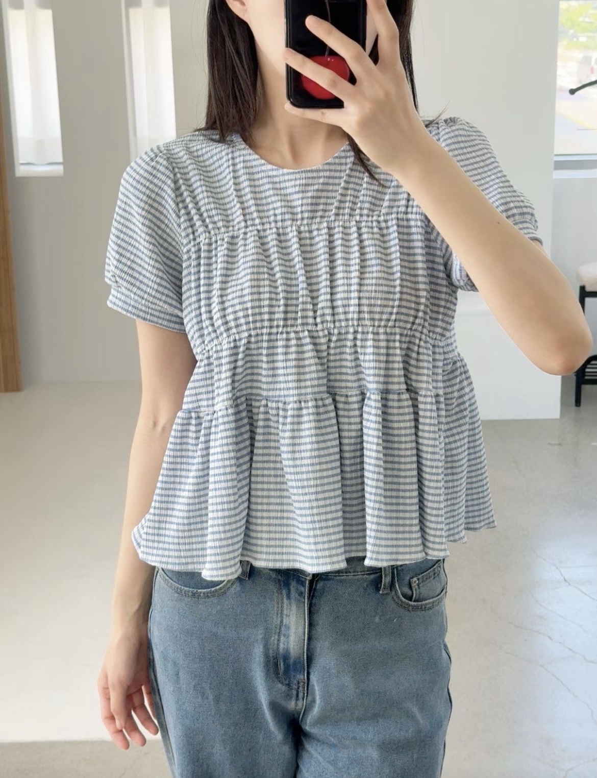 ❥ 皺 皺 格 格 娃 娃 上 衣 。