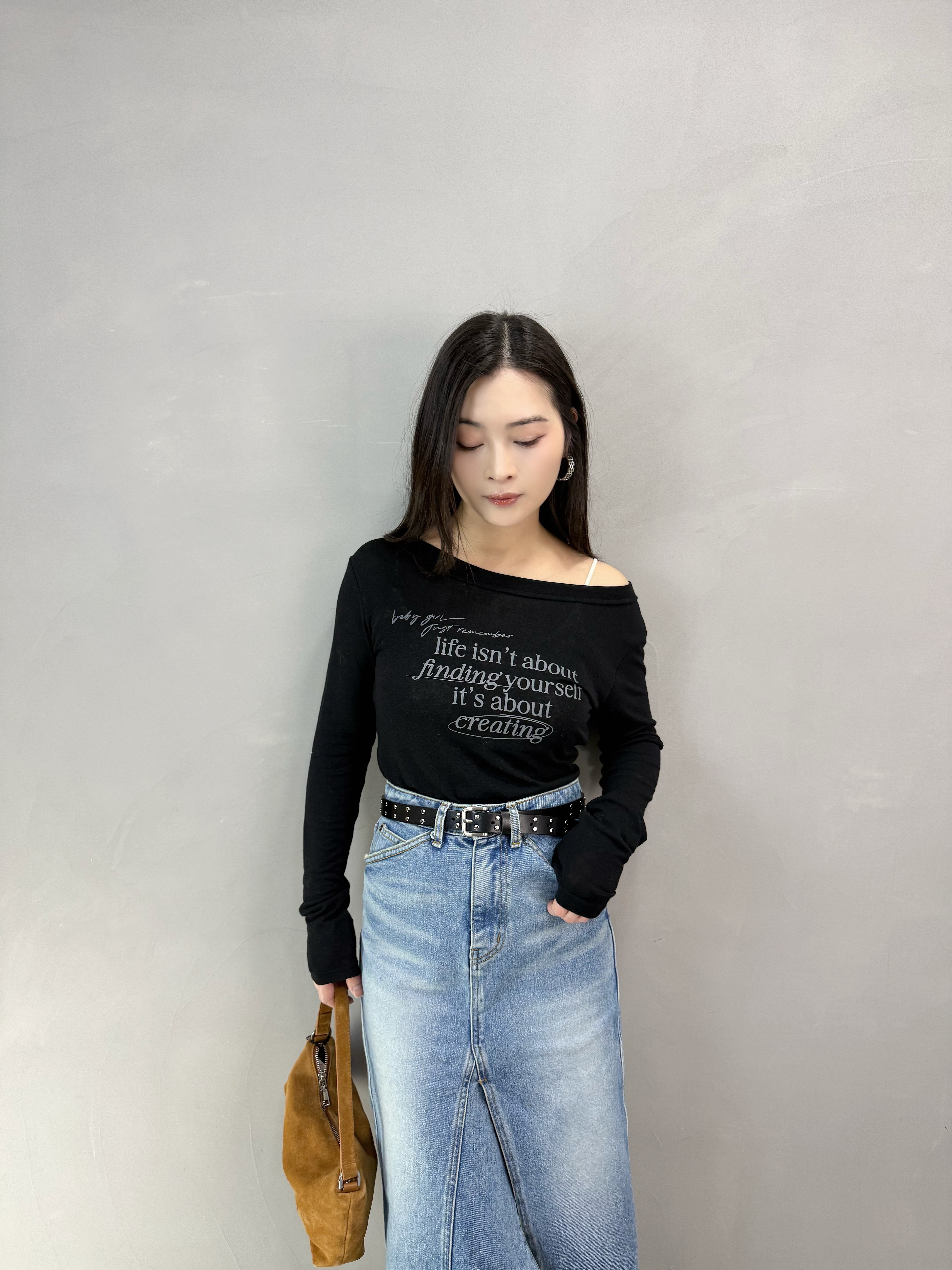 F73 大領英文字Tee