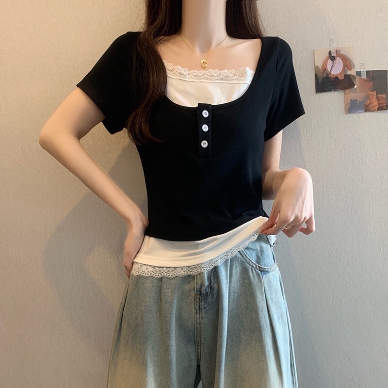 B272(16200) 韩系温柔风假两件拼里白蕾丝边小钮领显瘦黑上衣 