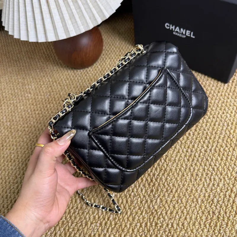 預訂 CHA*NEL 海外VIP限定禮贈 琺瑯心心小手袋