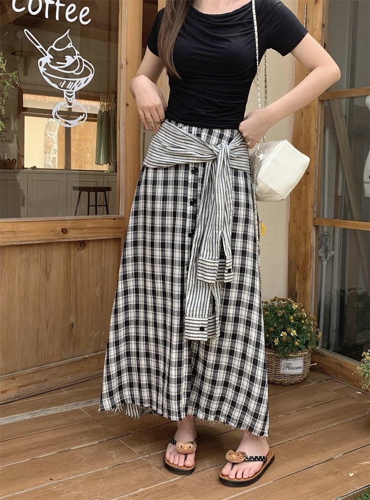 B79(3981裙) 韩系气质复古衬衫袖绑带设计感格纹黑长裙