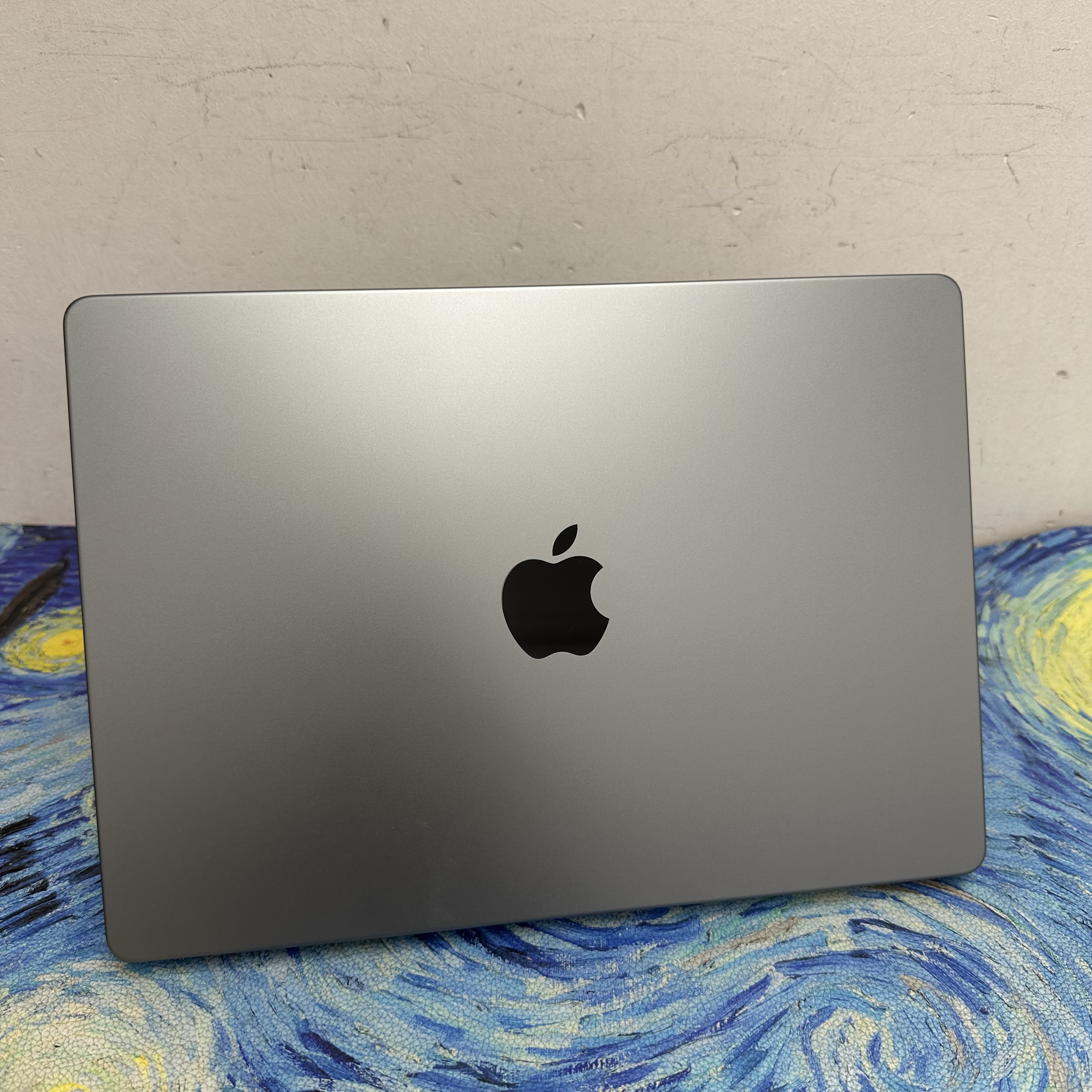 #5717 （性價比高MacBook M1 Pro🔥M1Pro 14寸)APPLE  MacBook Pro 2021/M1 Pro CPU/16GB Ram/512GB SSD/16核心GPU/10核心 CPU/Liquid Retina XDR Mon/14寸/太空灰/ Gaming Laptop / Notebook / Laptop / PC / Movie / Netflix / Premium /