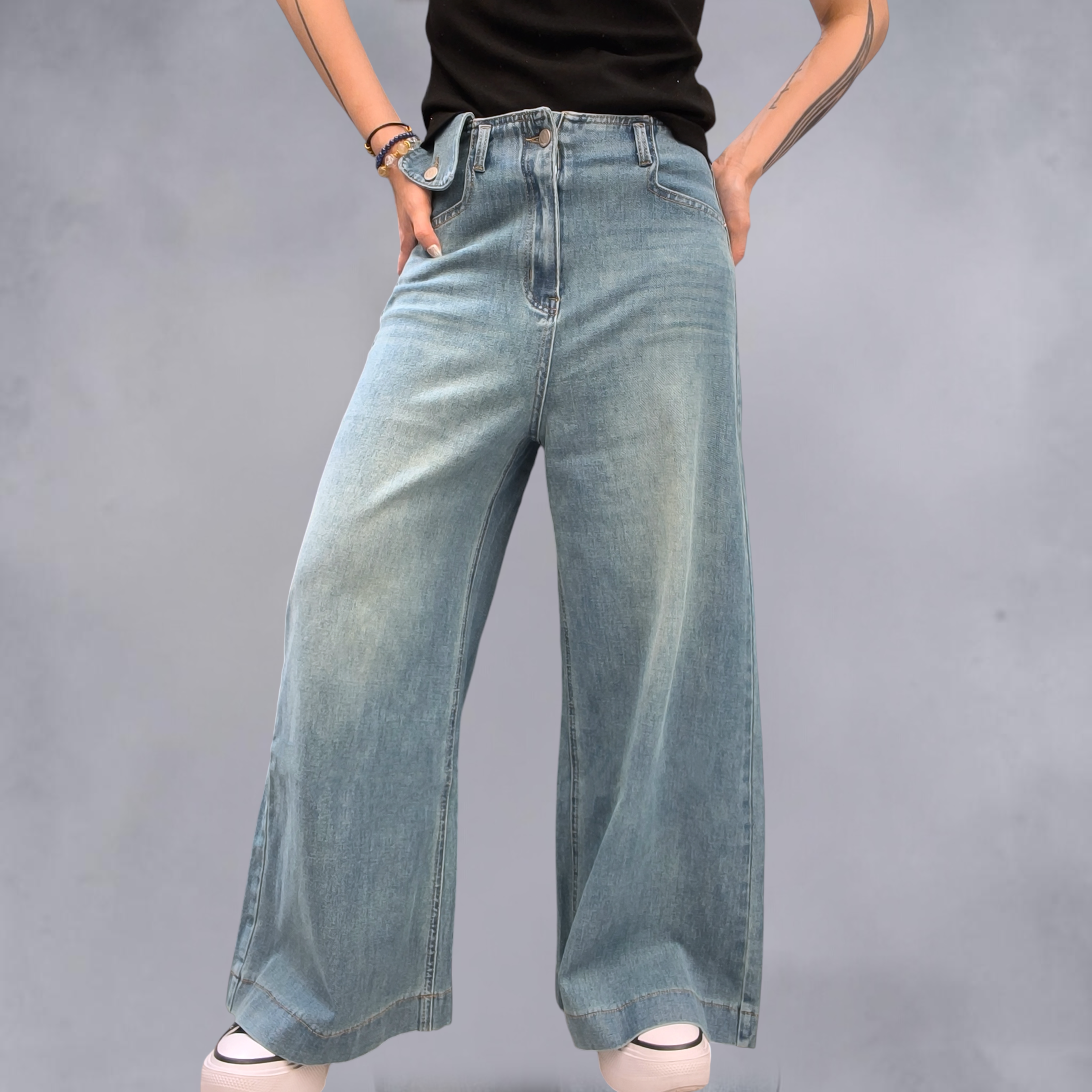 闊筒做舊色牛仔褲