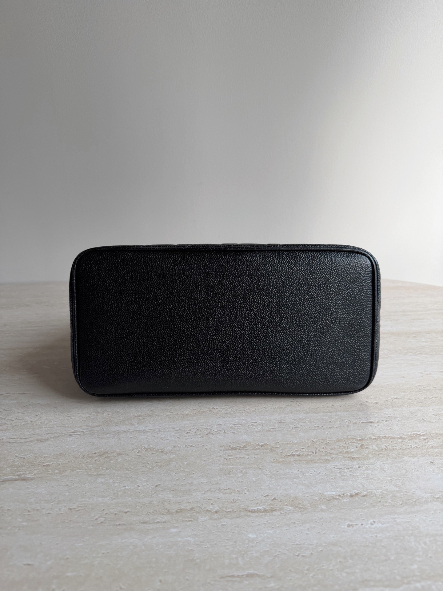 【預訂貨品】Chanel黑銀tote bag