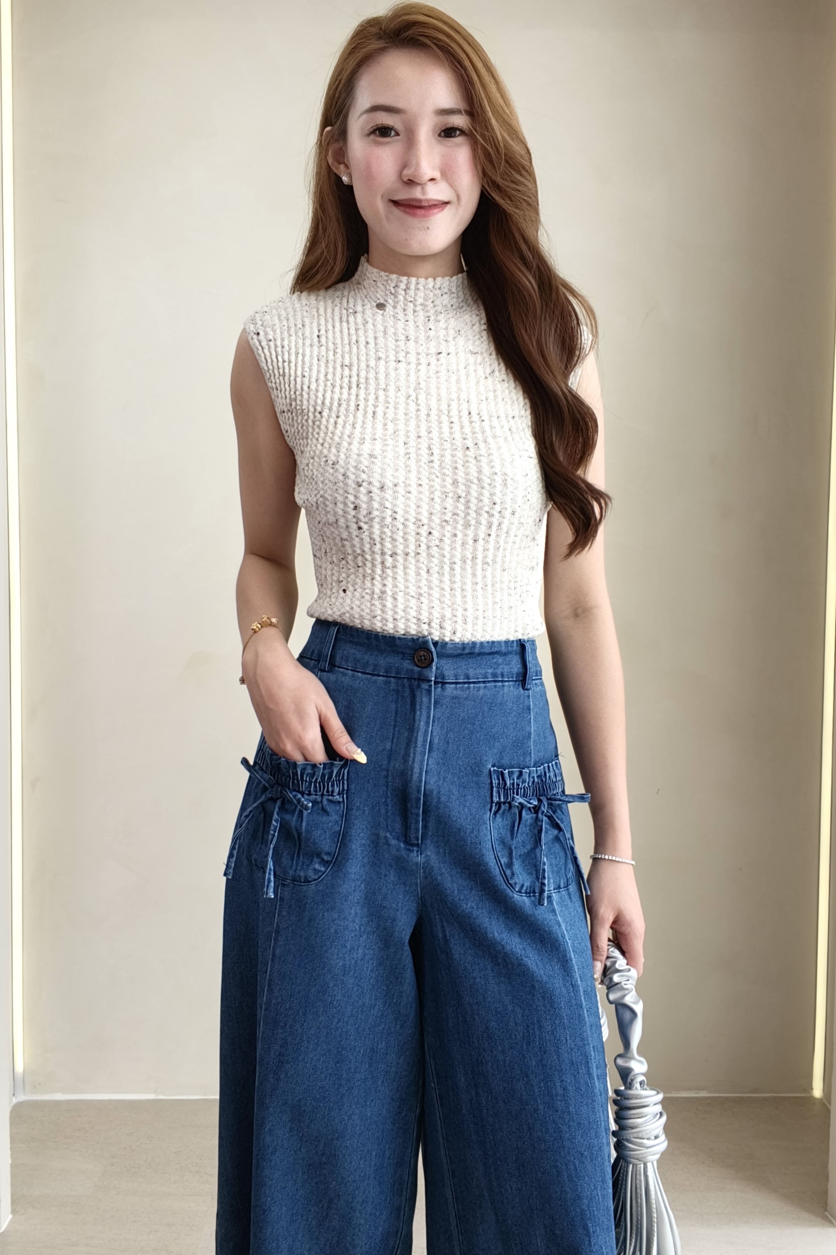 981 Textured Sleeveless Knit Top