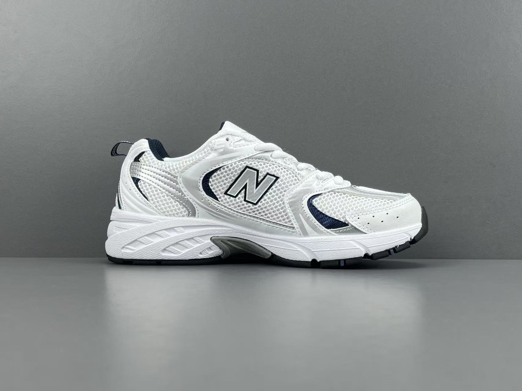 New Balance 530 MR530SG