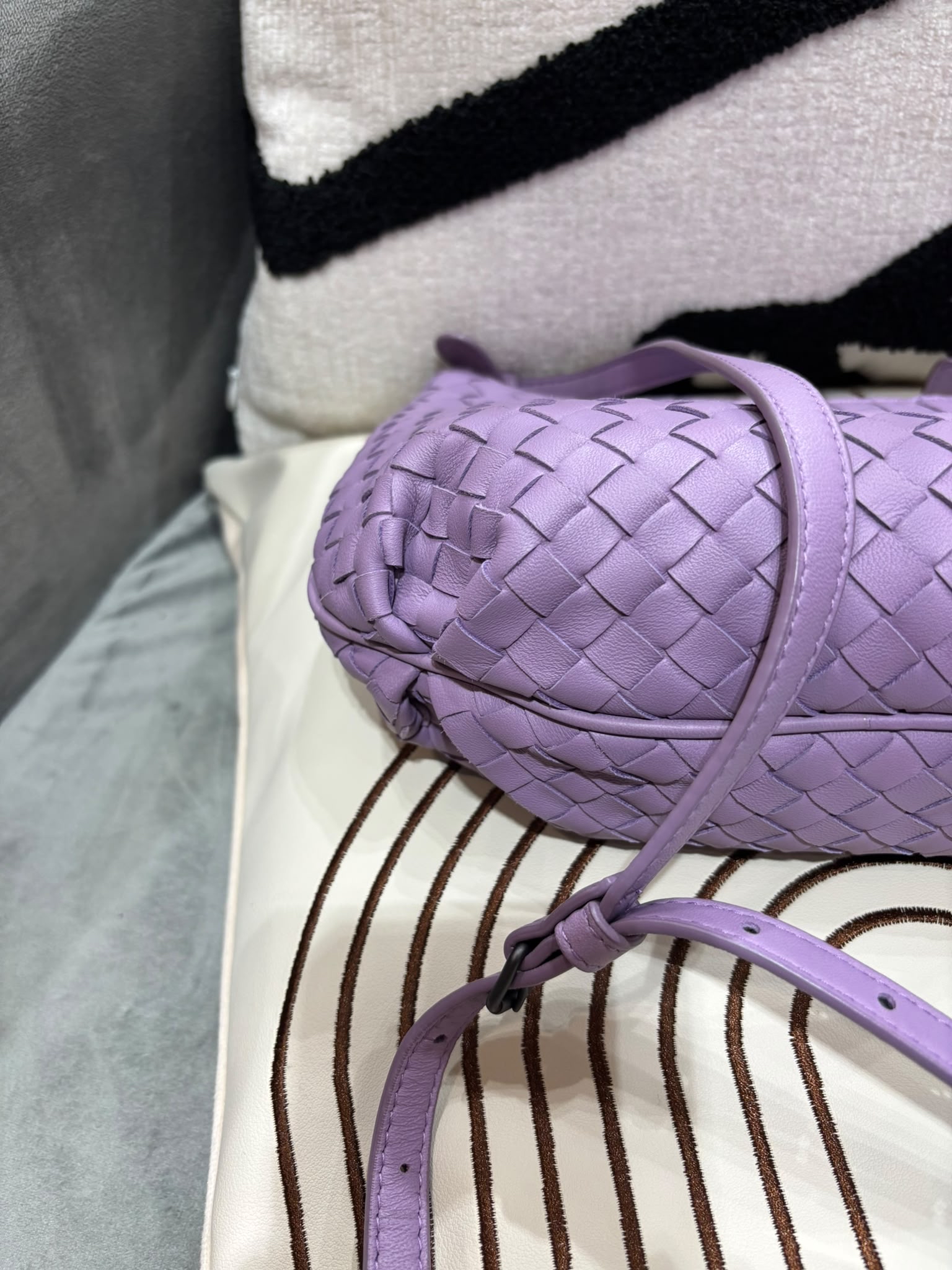 Bottega veneta BV crossbody bag  ,100%Authentic,98%new✅dust bag