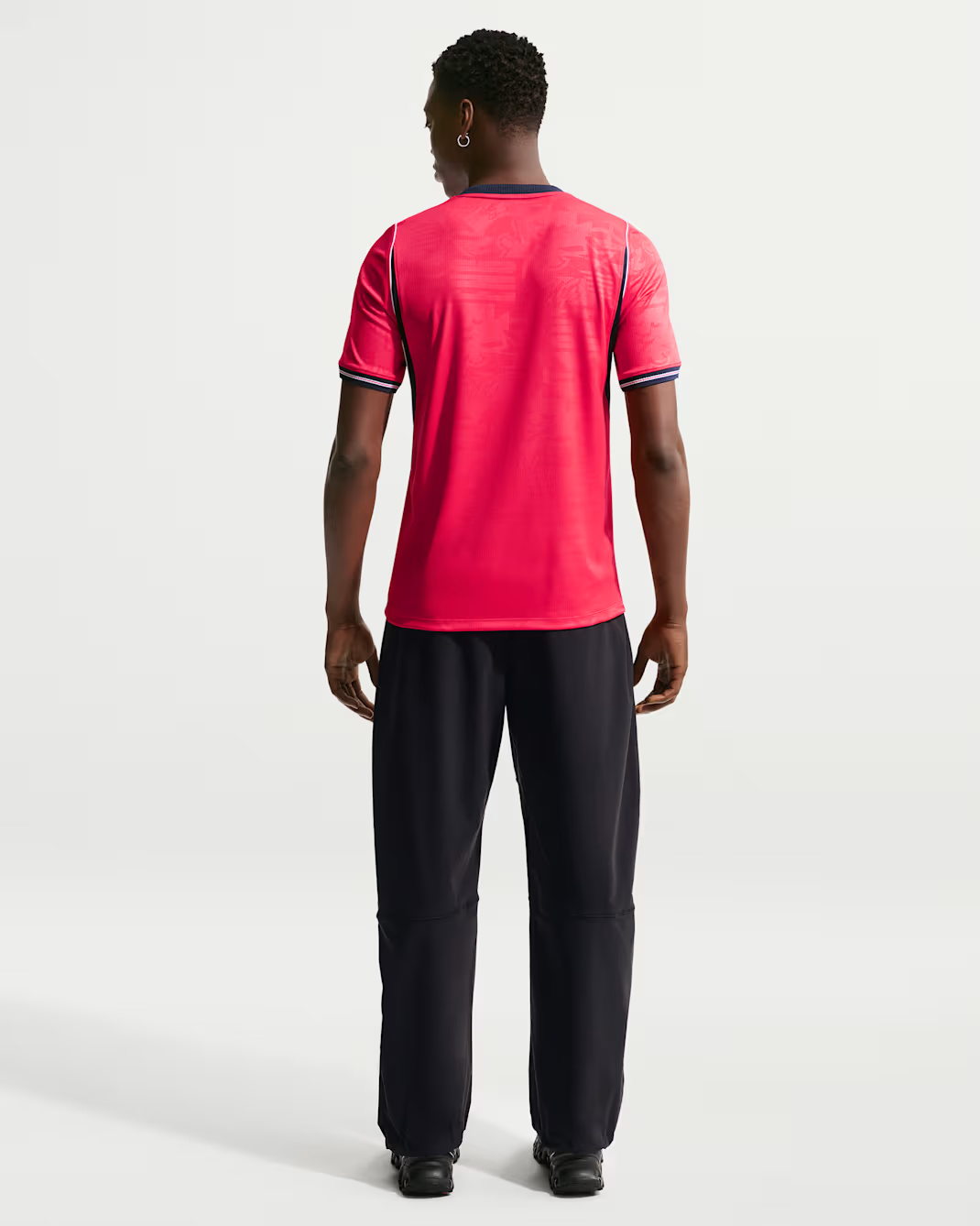 經典三色重現 Nike England 英格蘭 2026-27 作客球迷版球衣 (可加印字章) IB5361