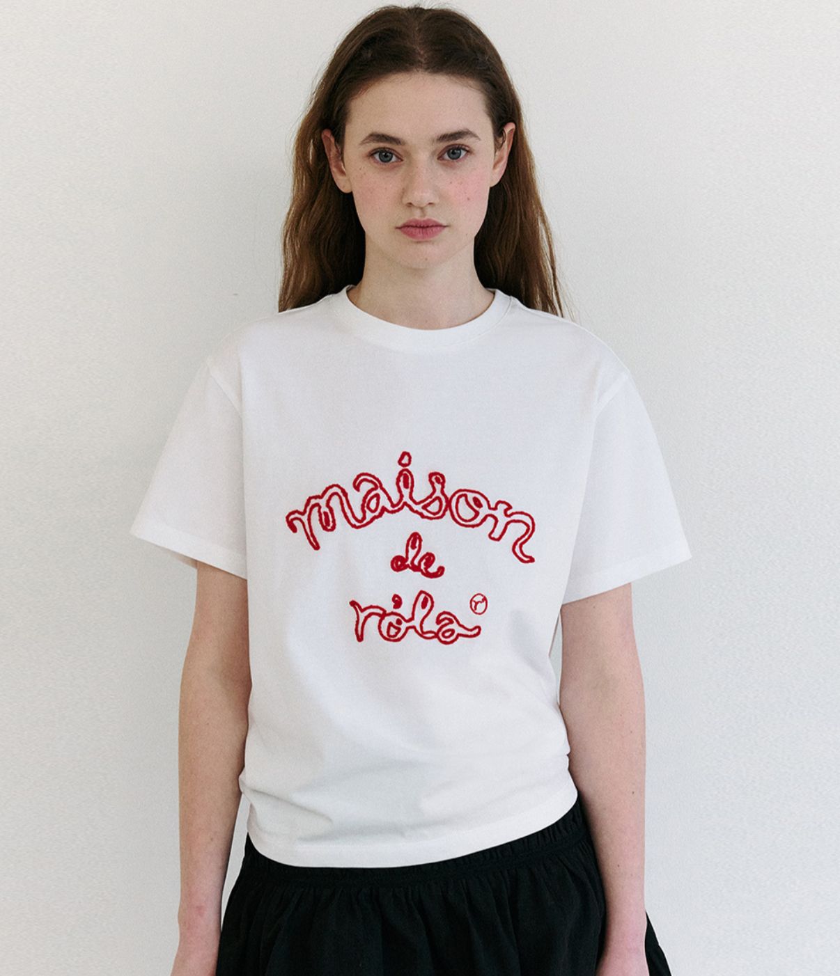 🎀Rolarola 🎀 MAISON DE ROLA OUTLINE T-SHIRT 原價43000won 獨家折扣優惠 size: s/m White 28/3截單