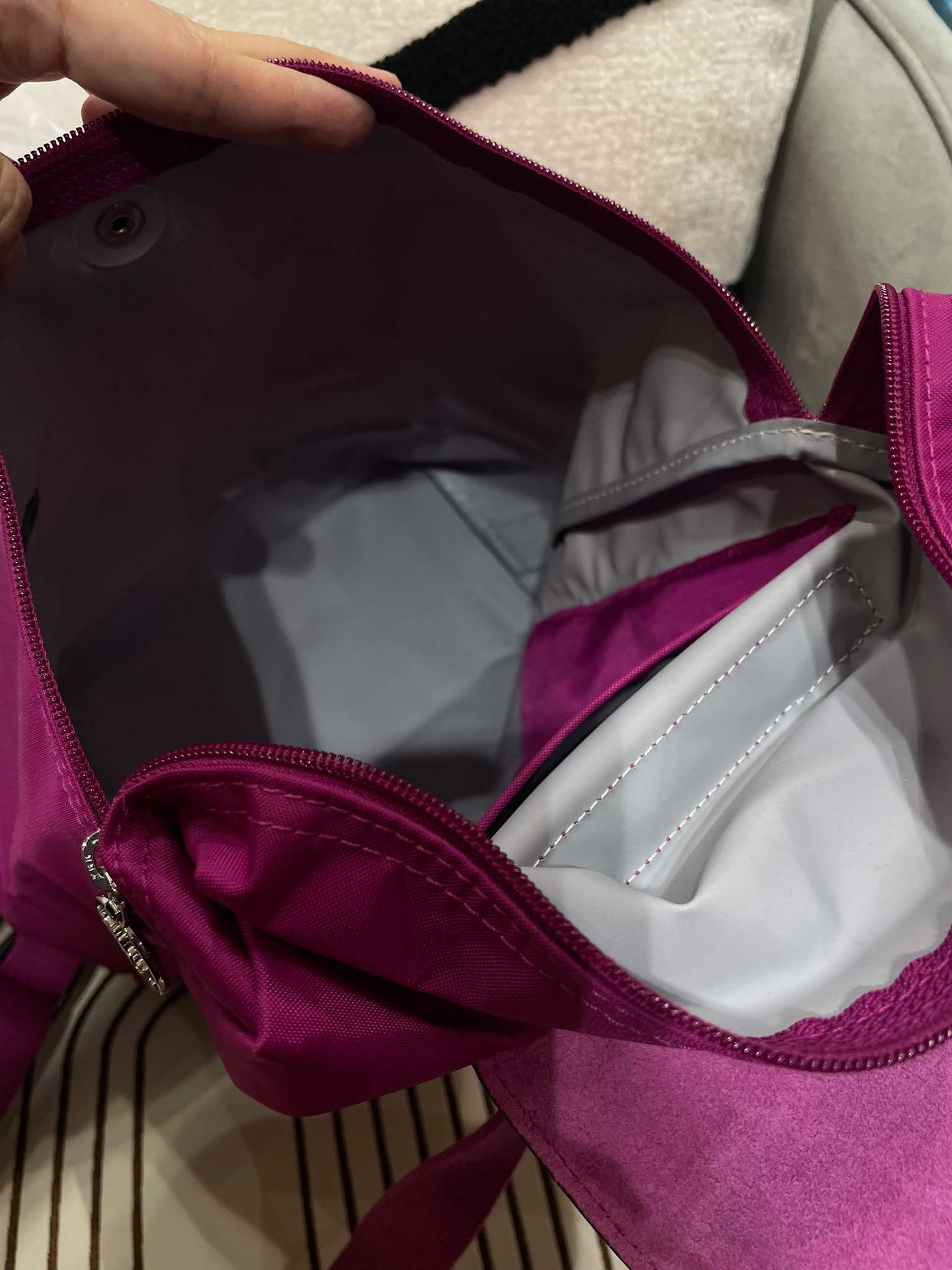 Longchamp Nylon Backpack 100%Authentic,98%New
