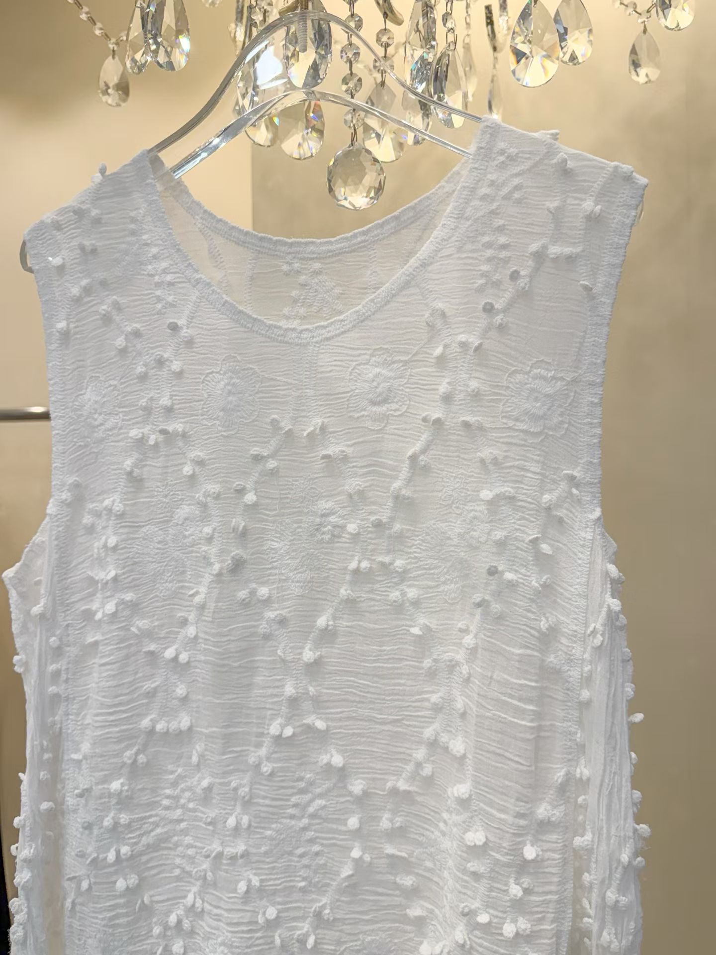 Textured lace top Ivory