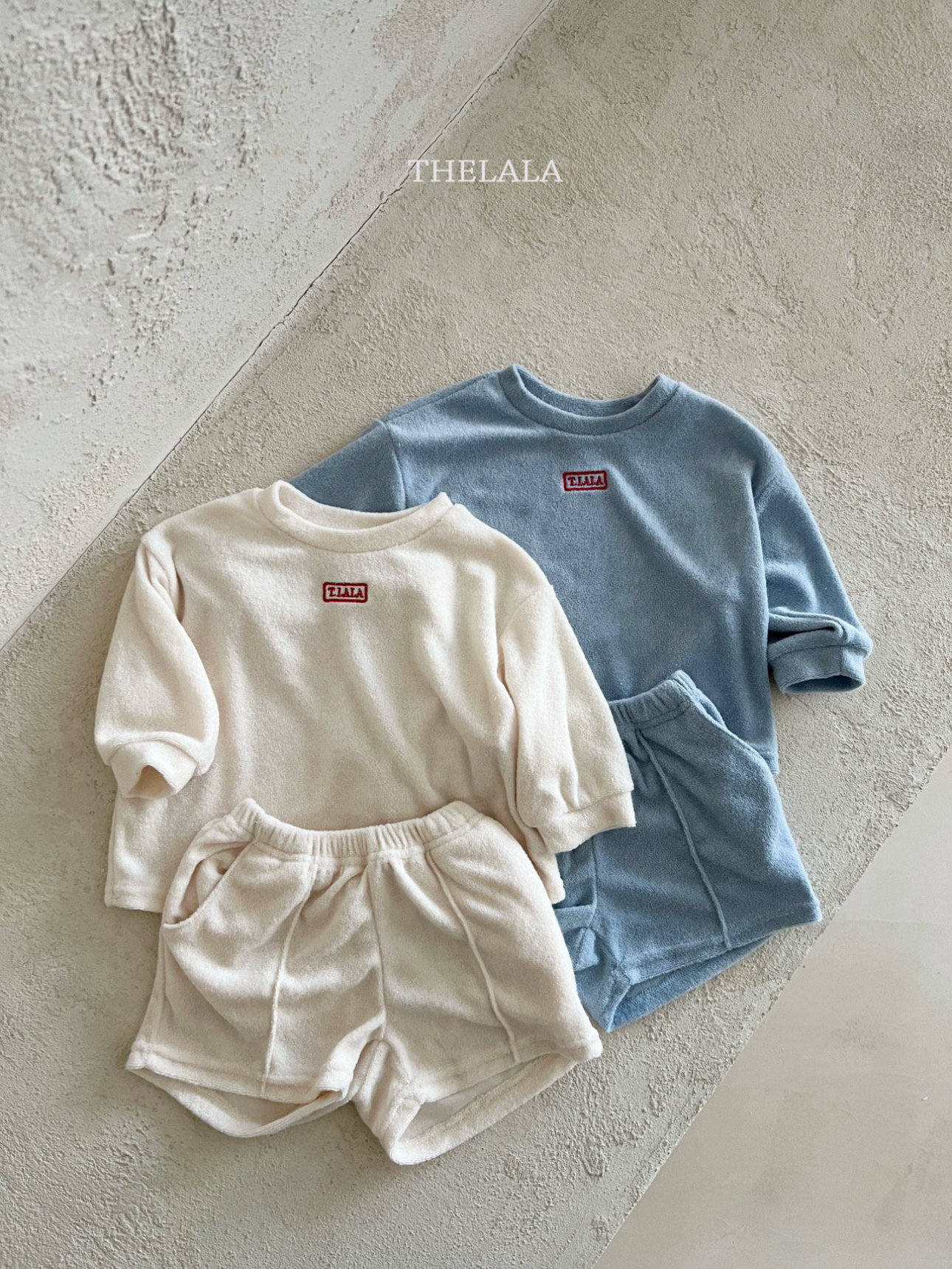 🌸預訂 韓國直送🌸🇰🇷THELALA兩色標誌刺繡章毛巾料上下套裝