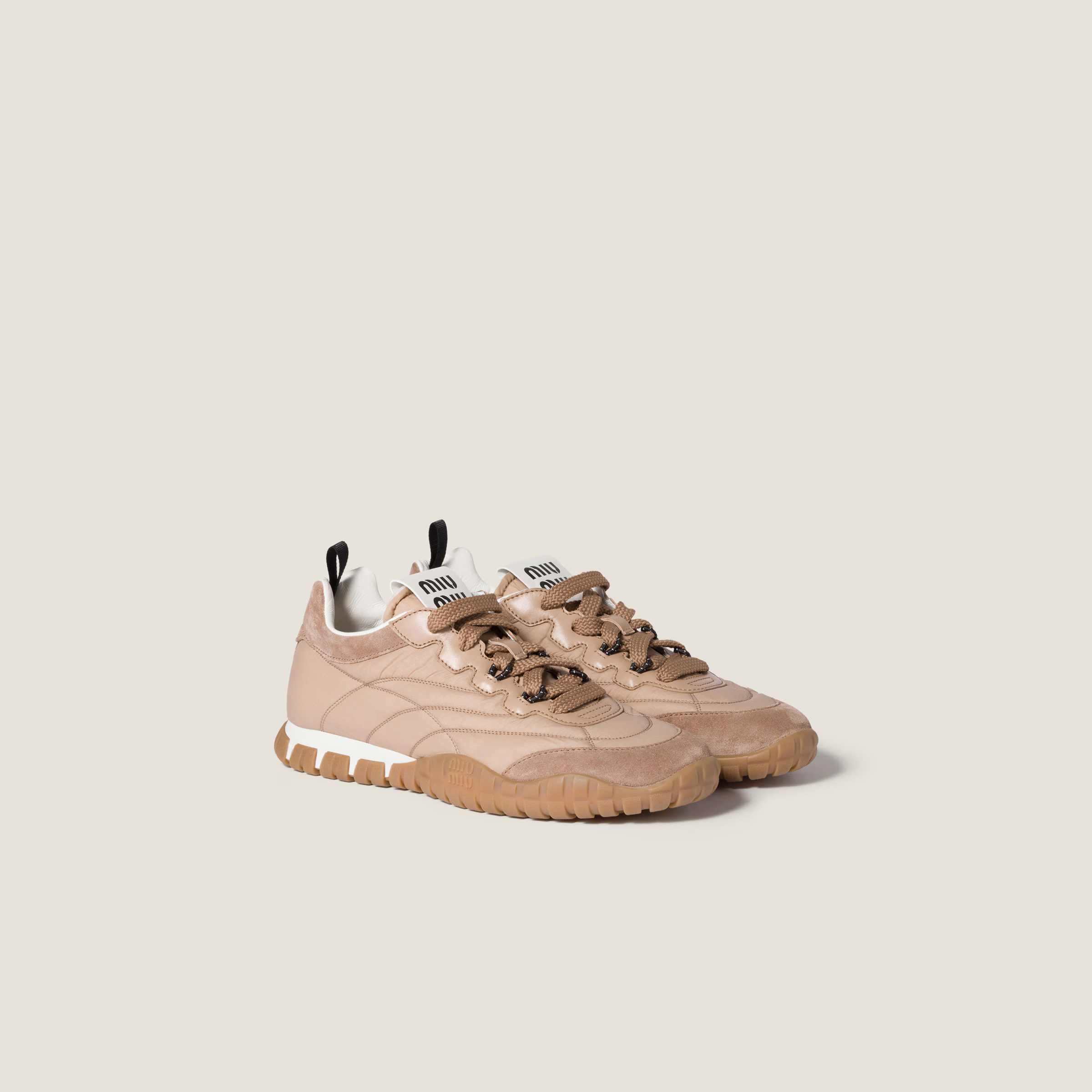 🪩限時優惠✨訂貨📮MIUMIU TYRE sneaker  Size 36/36.5/37/38/41