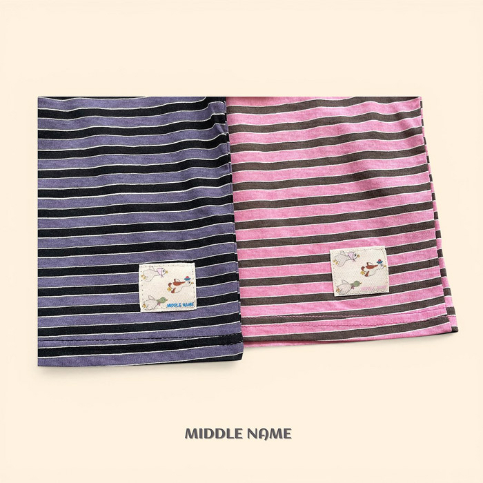 🇰🇷middle name tee