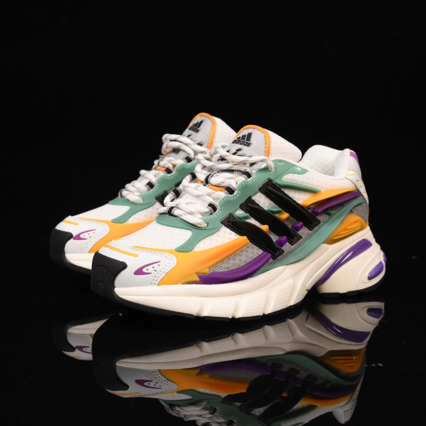Pharrell Williams x Adidas Adistar Jellyfish 