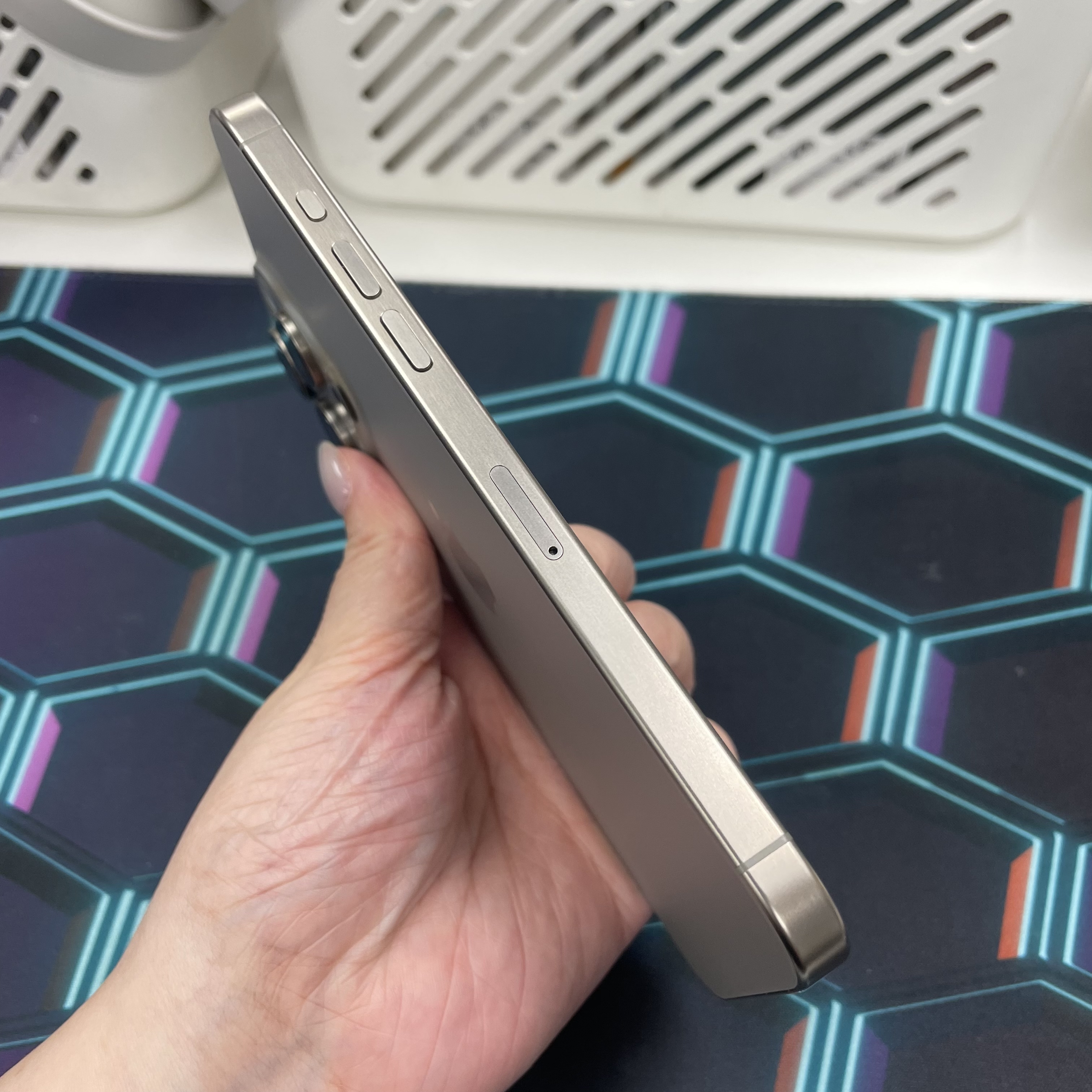 *6531 15 Pro max 超靚機 256GB 電87 原色 gray