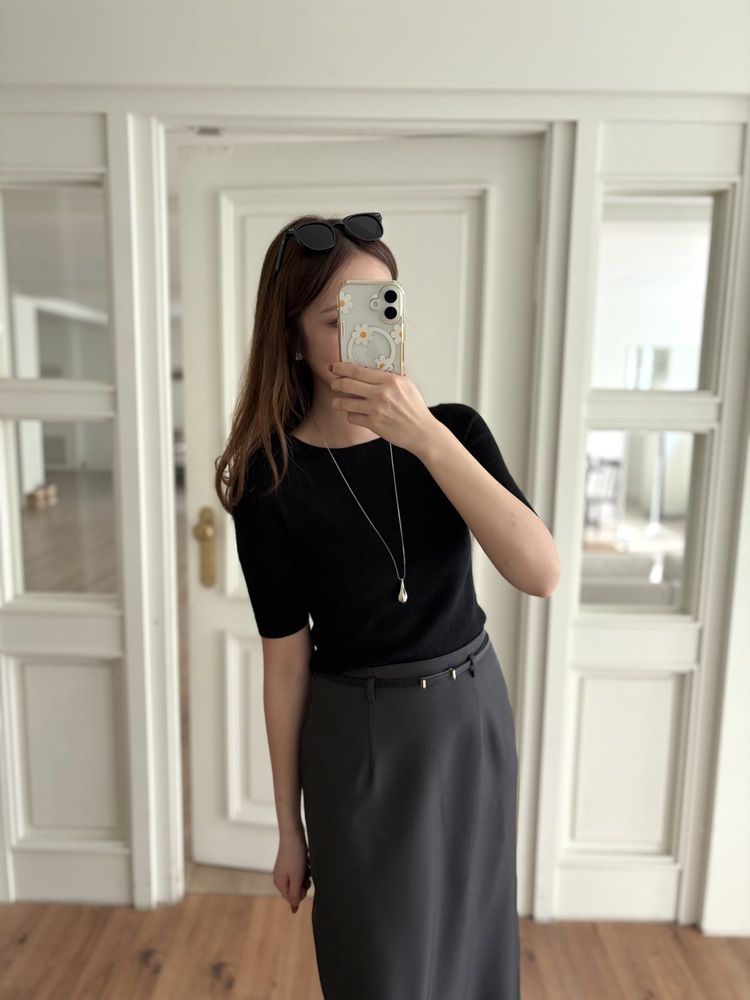 Essential Softy Daily Knit (Black)