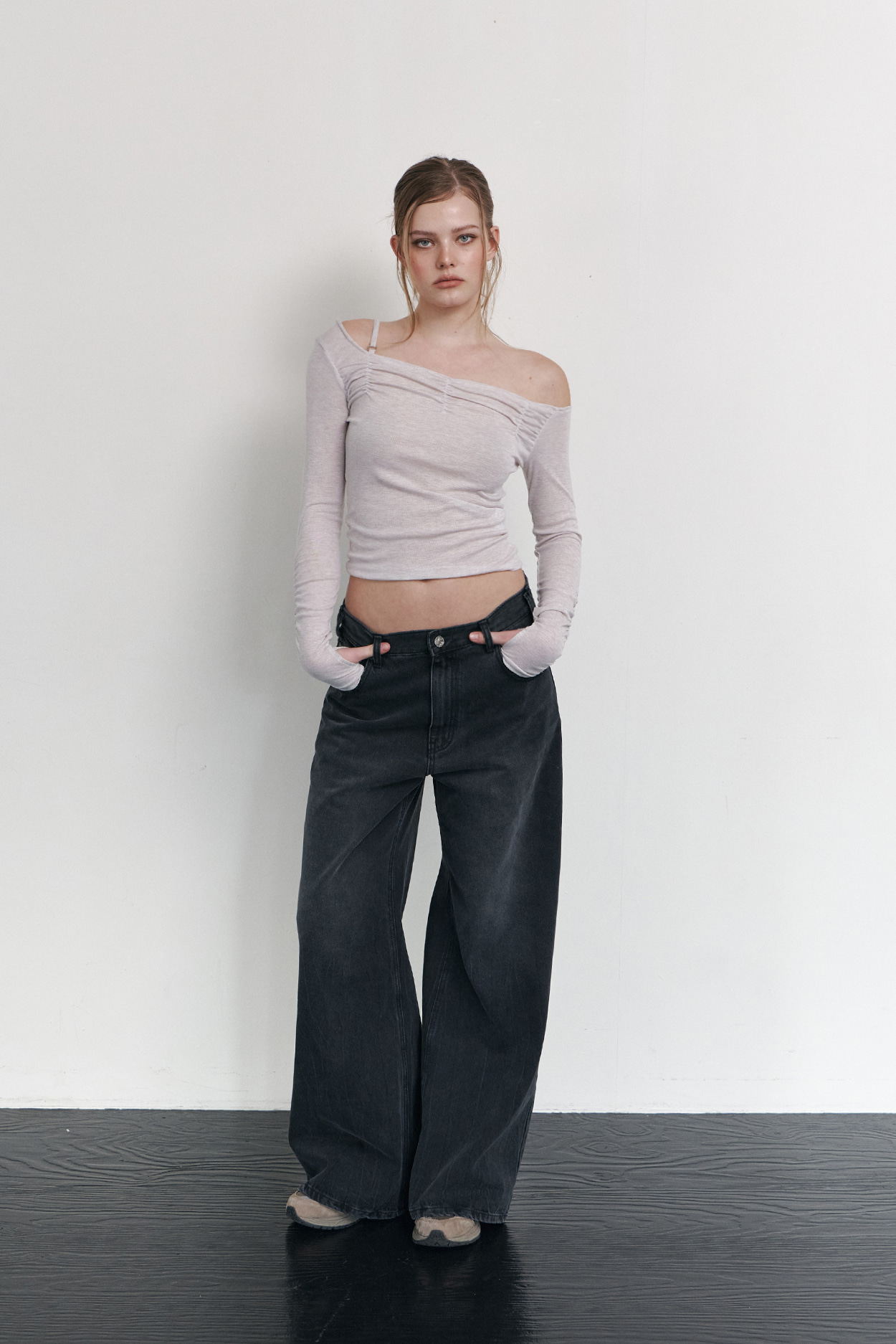 pleaseNOFOLLOW - Halo Unbal Shirring Long Sleeve Top (Dusty Pink)
