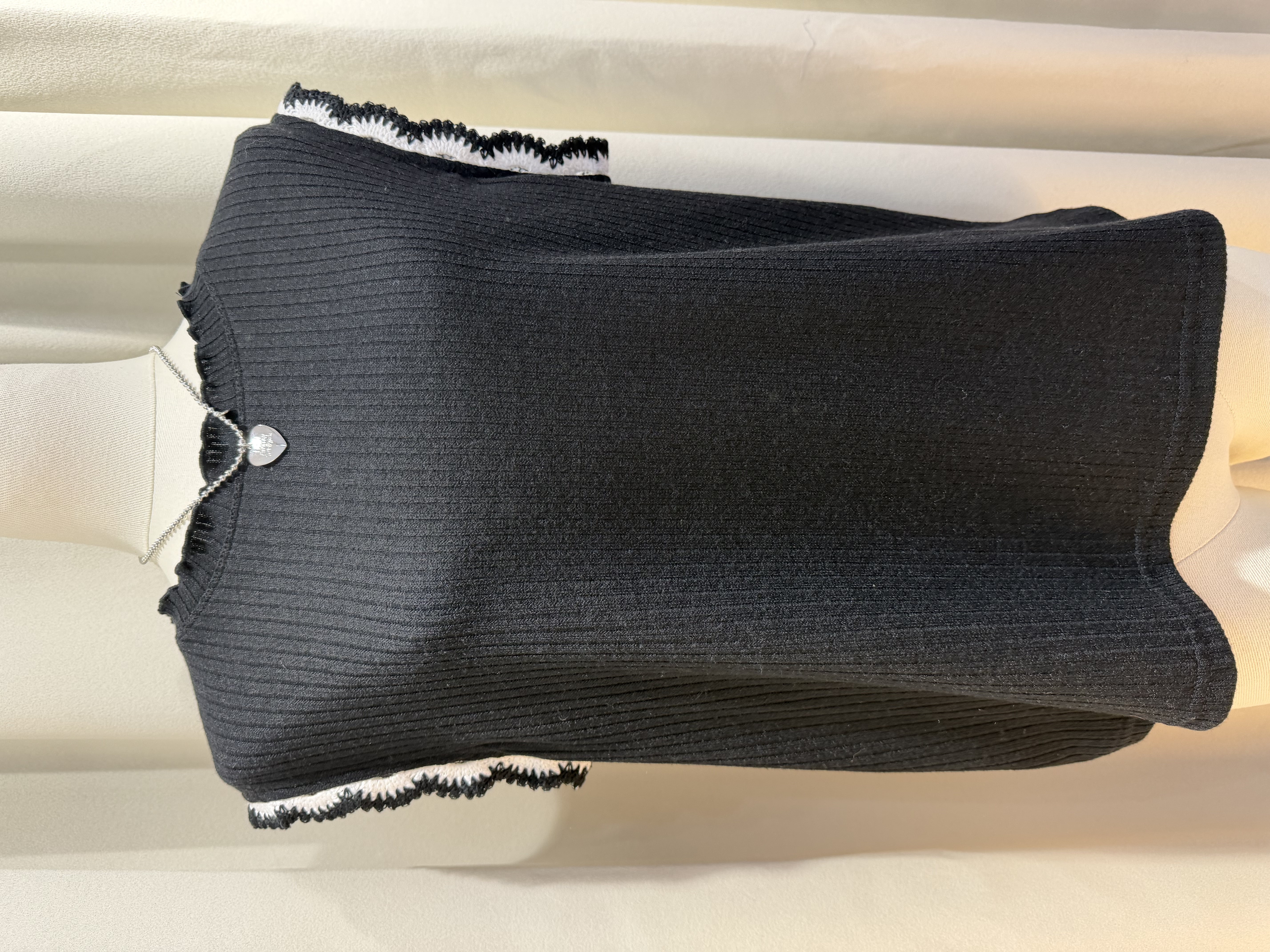 羅紋花邊袖口Top