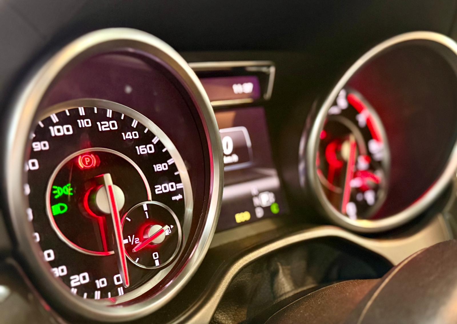 Mercedes-Benz GL63 AMG 4-Matic 2013