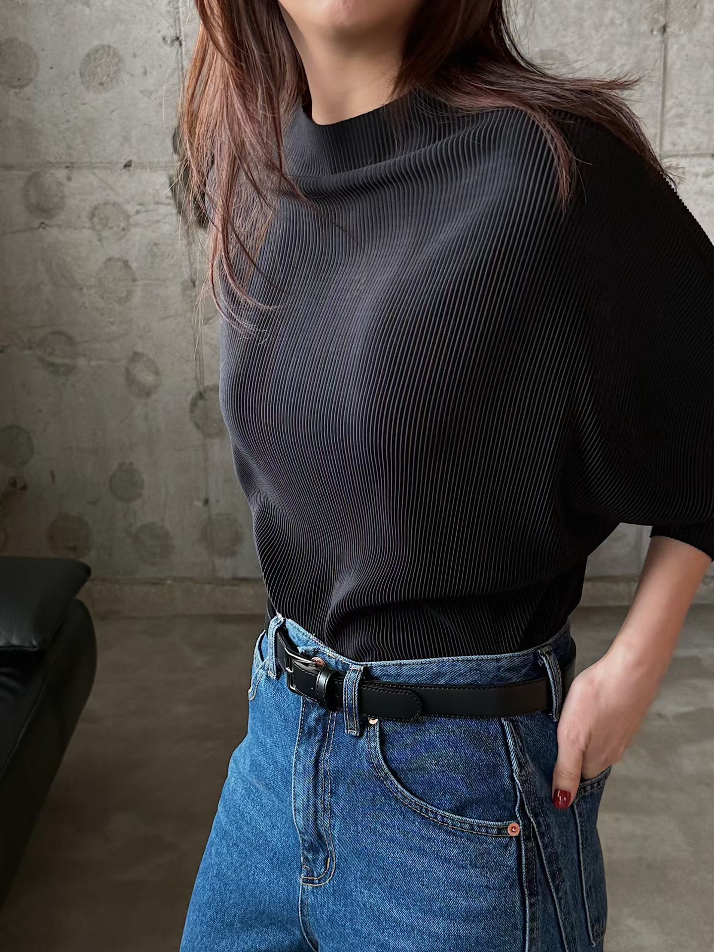 Elegant dolman sleeve ribbed top