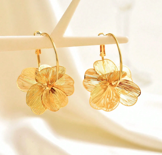 Petal Gleam Hoop Earrings