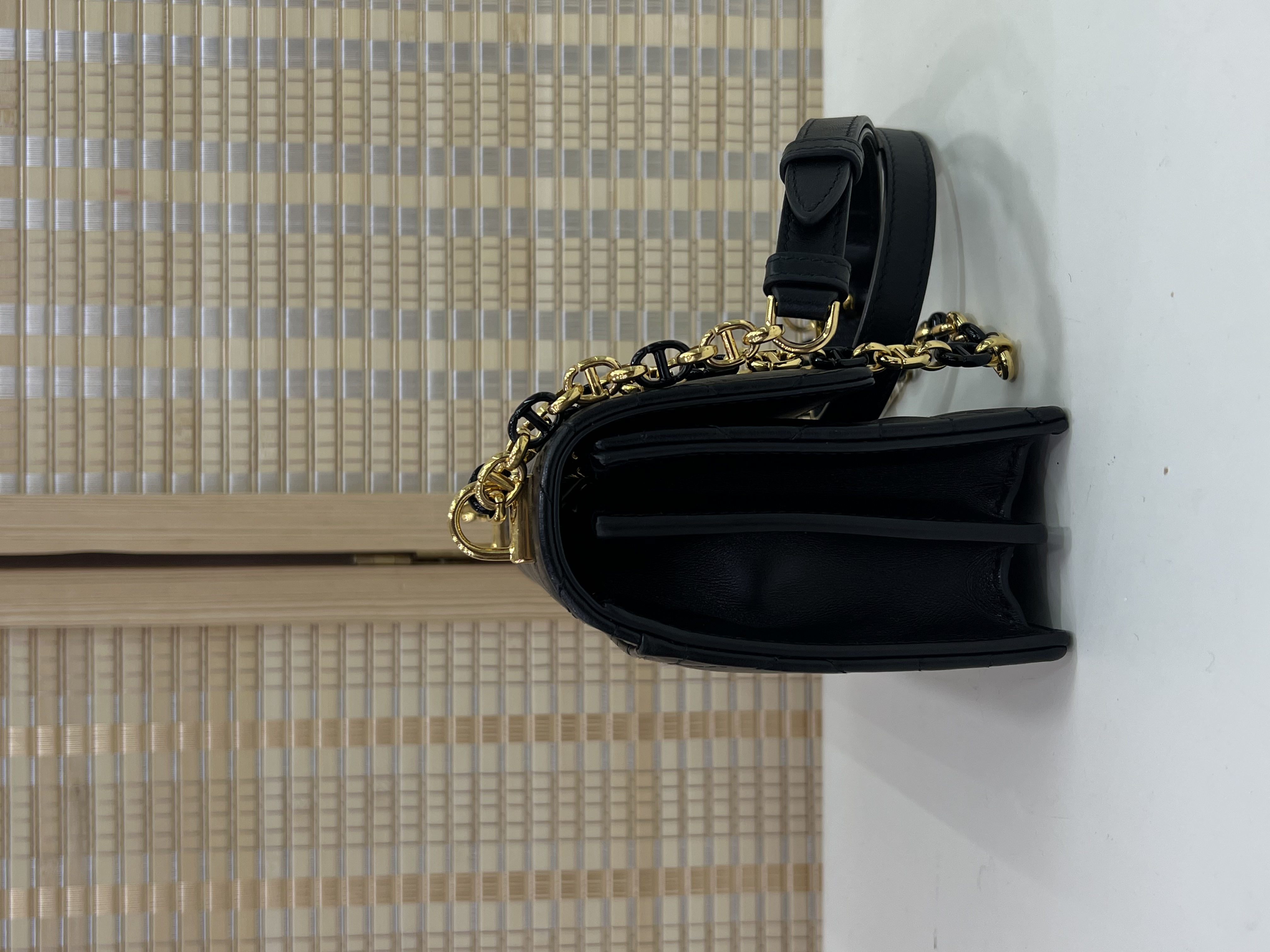 直播貨品 |  [1個-$100 2個-$300］GG48