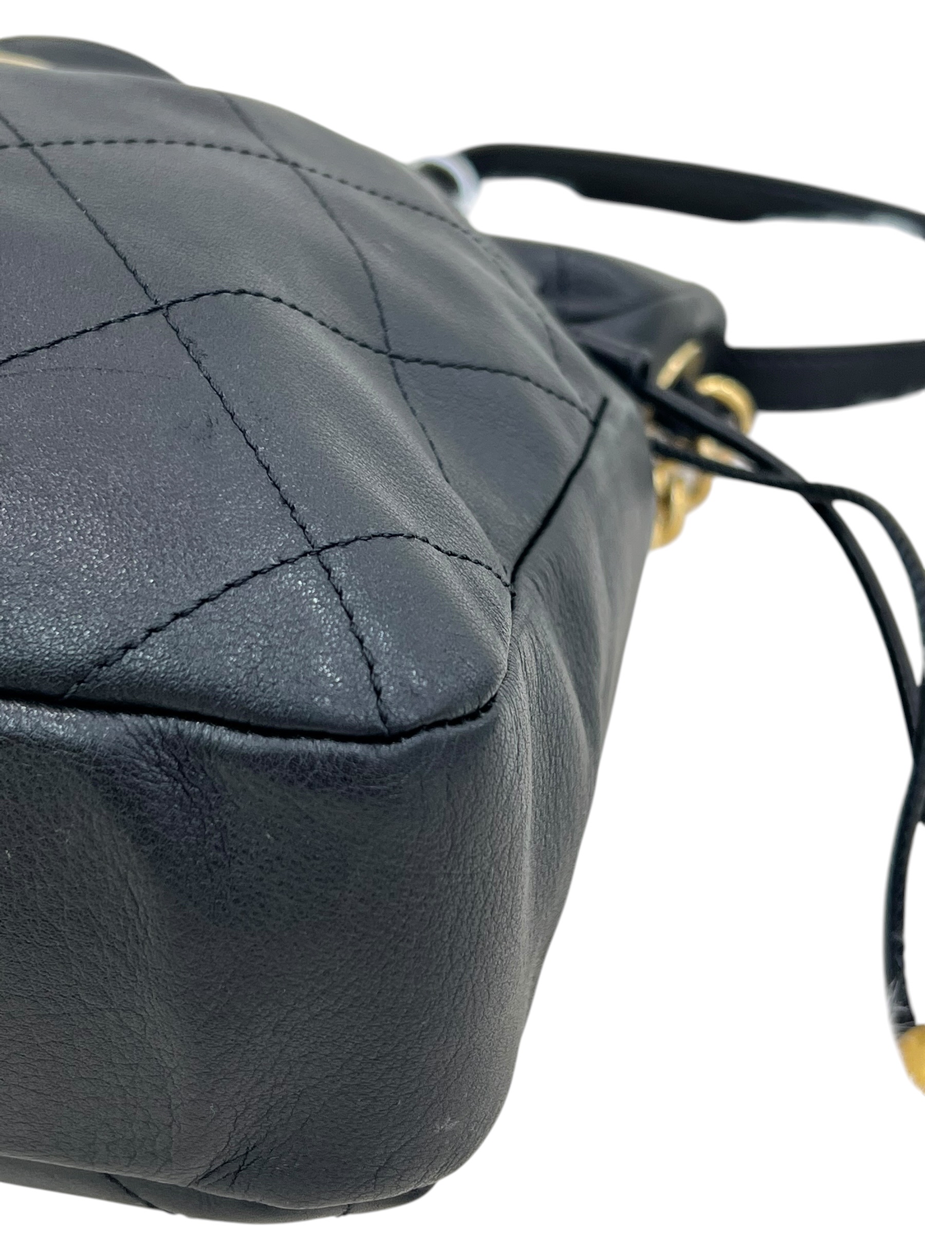 Pre-Owned CHANEL Drawstring Bag / Product Code: 063031