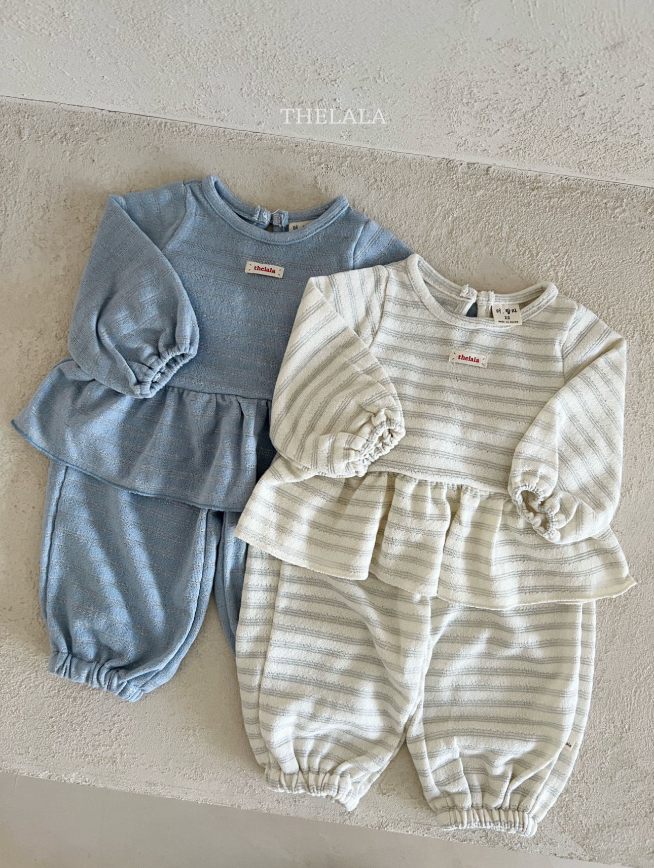 🌸預訂 韓國直送🌸🇰🇷THELALA兩色標籤閃亮條紋荷葉邊上下套裝