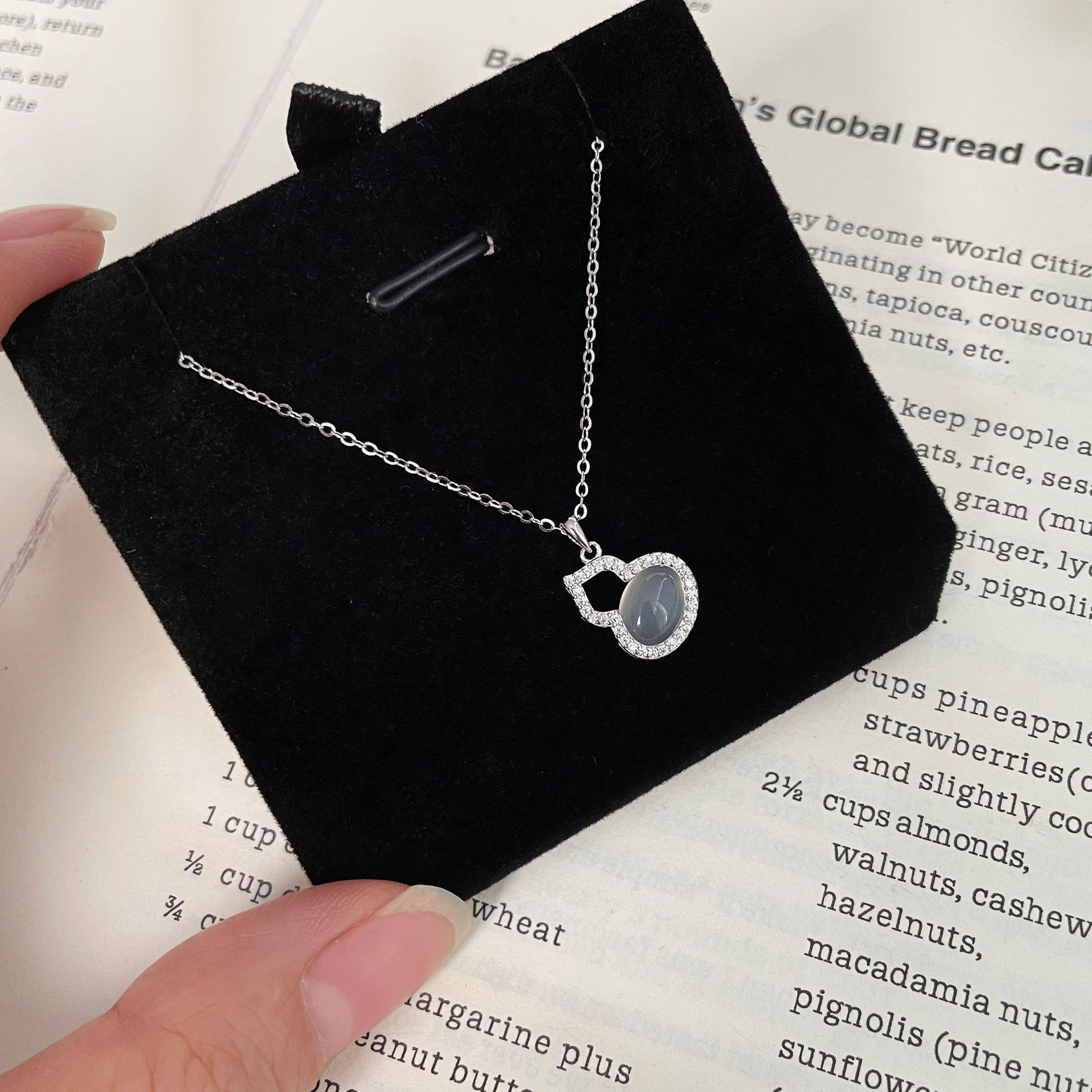 天然白玉髓葫芦项链