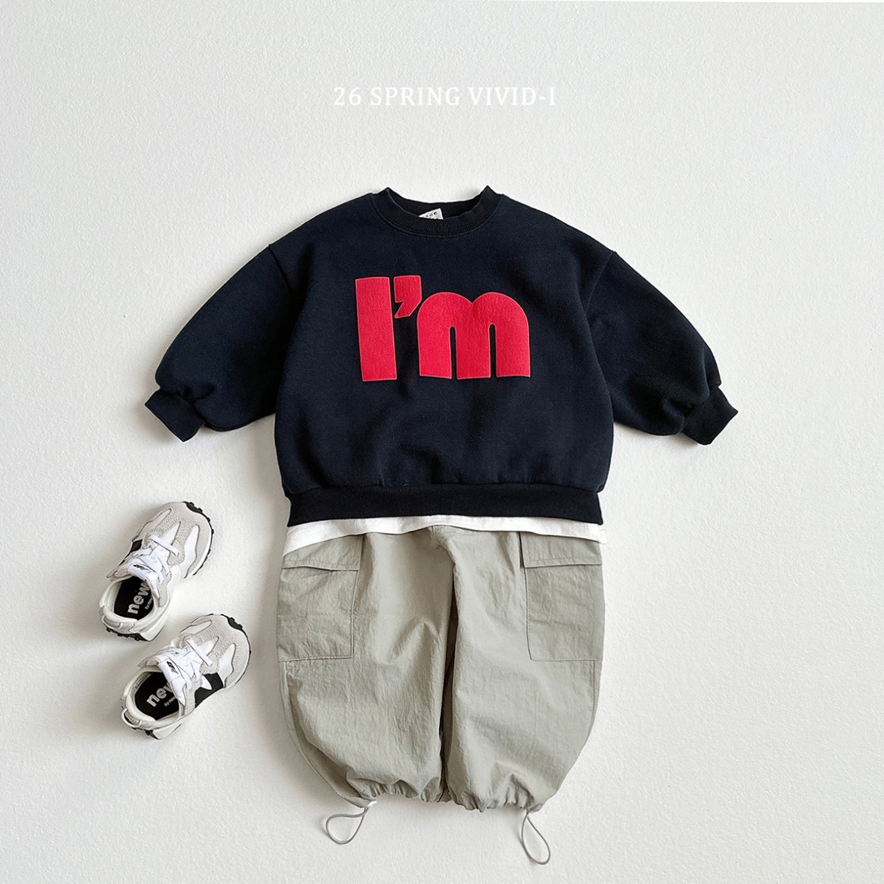 🌸預訂 韓國直送🌸🇰🇷VIVIDI三色立體字母印花寬鬆衛衣