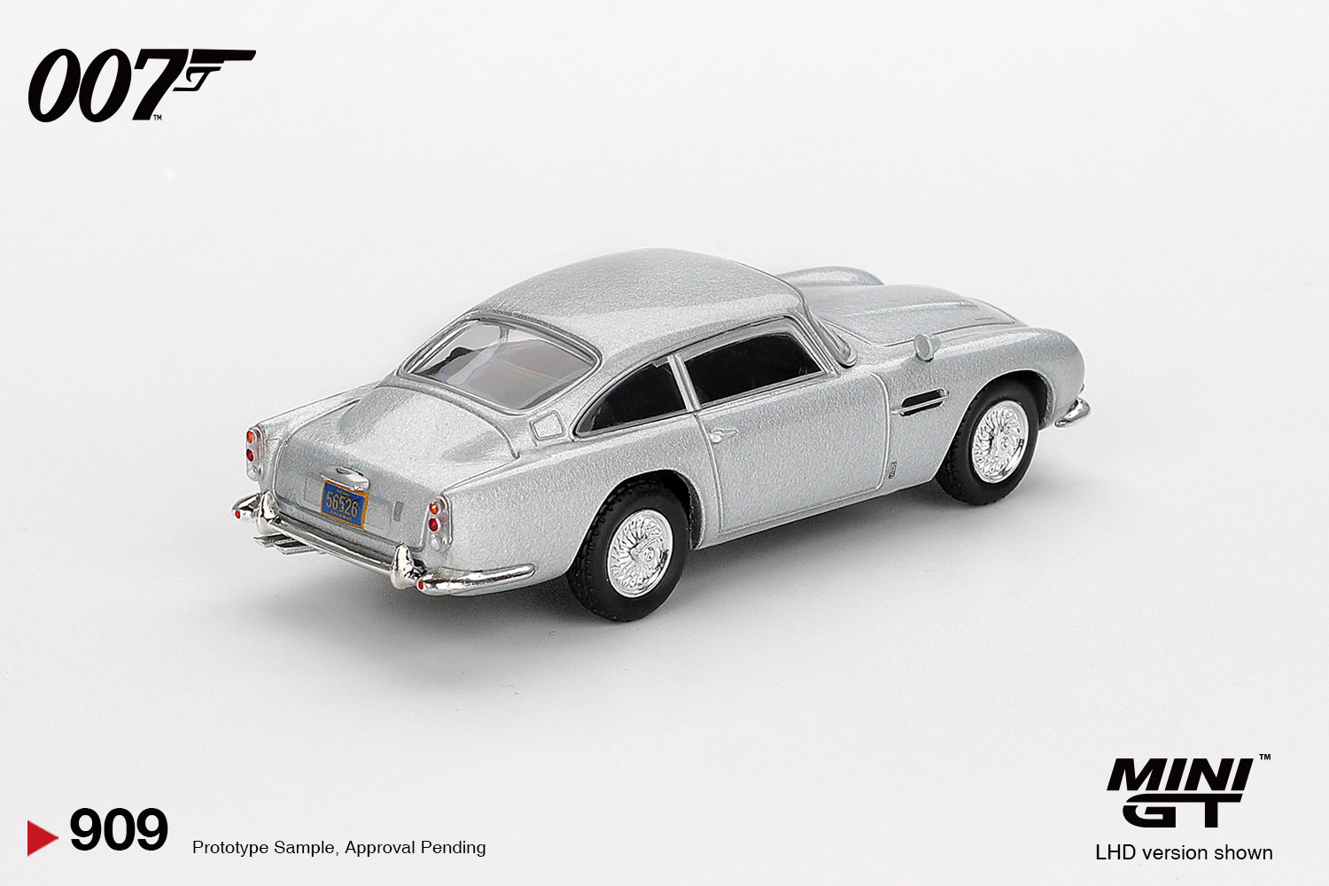 Mini GT 1/64 Aston Martin DB5  “Casino Royale”  / Traditional Chinese - MGT00909-007TC