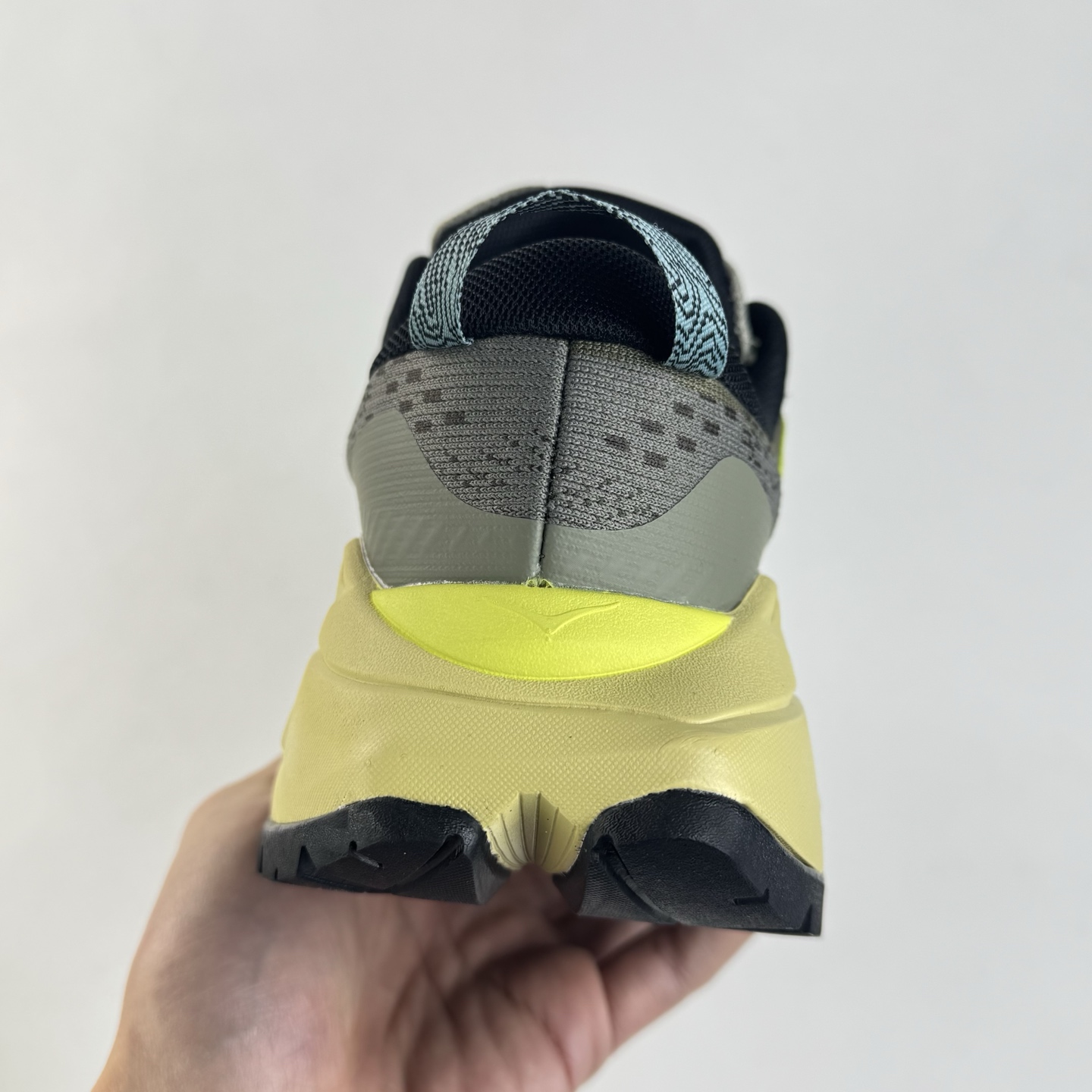 Hoka One One Skyline-Float X