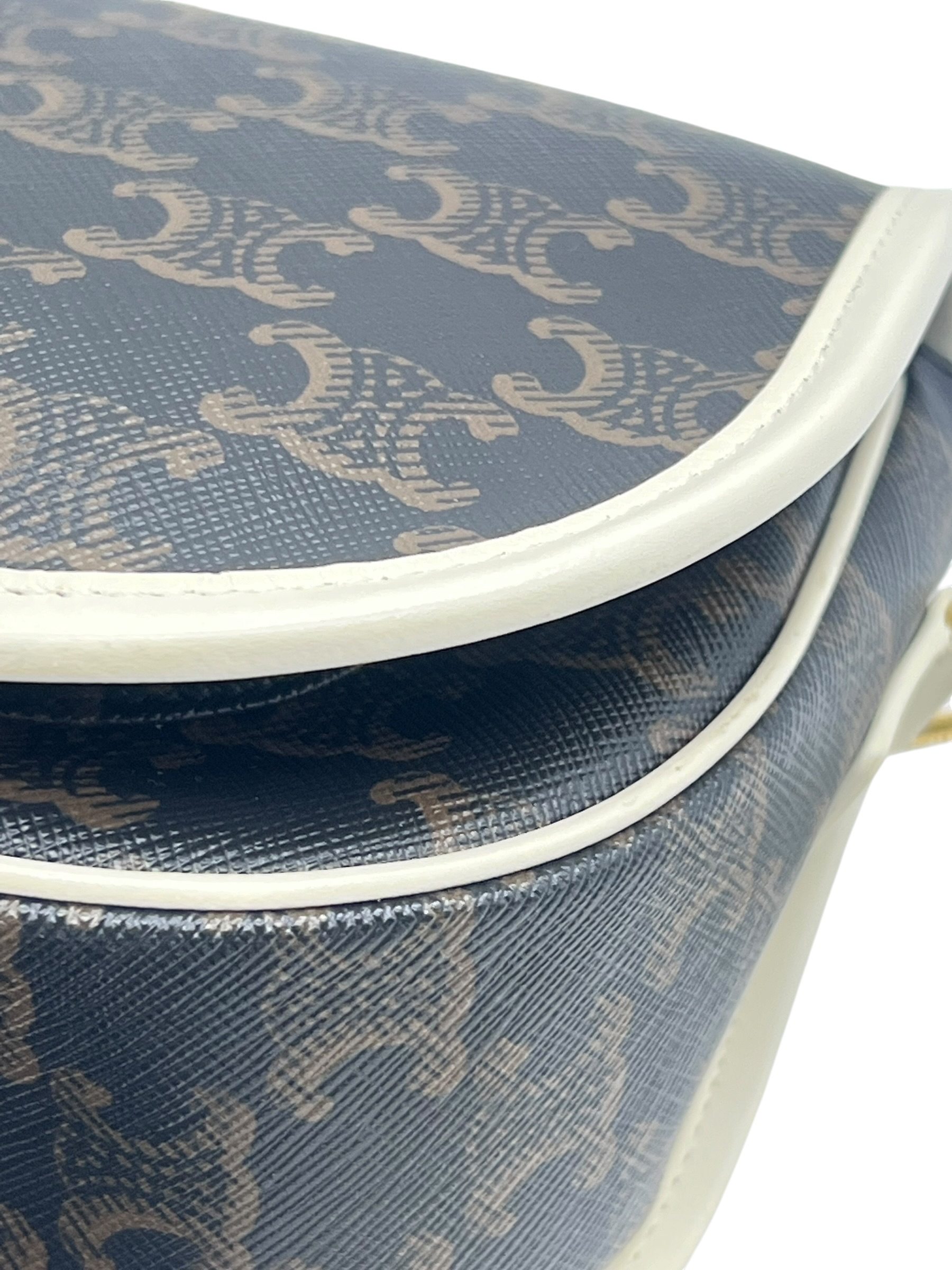 Pre-Owned CELINE Folco / Product Code: 26061004