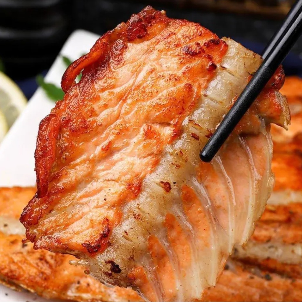 🇳🇴 冰鮮挪威三文魚頭骨腩🐟🍲