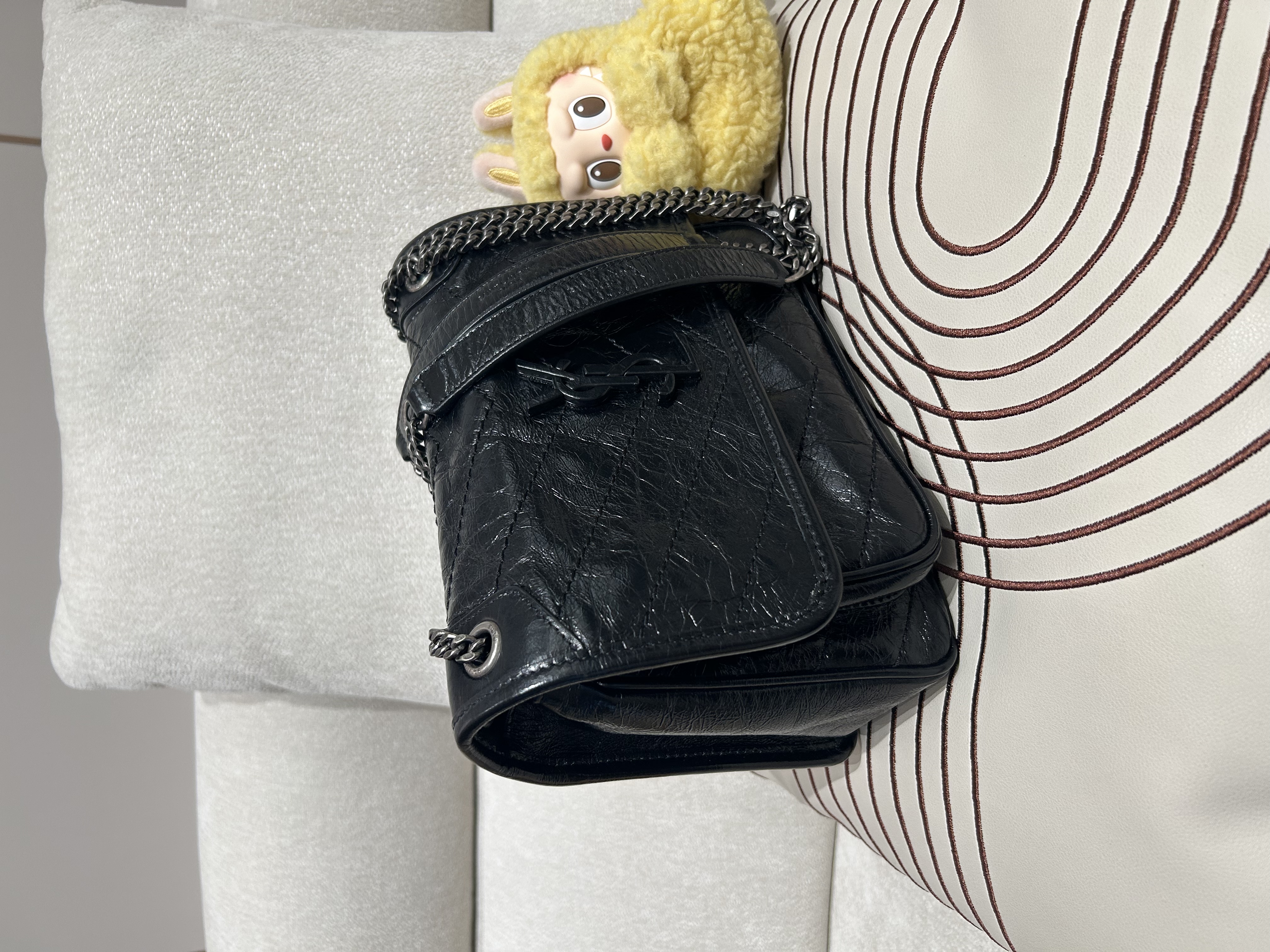 Saint laurent Niki baby YSL 100%Authentic,98%new ✅certificate ✅dust bag  