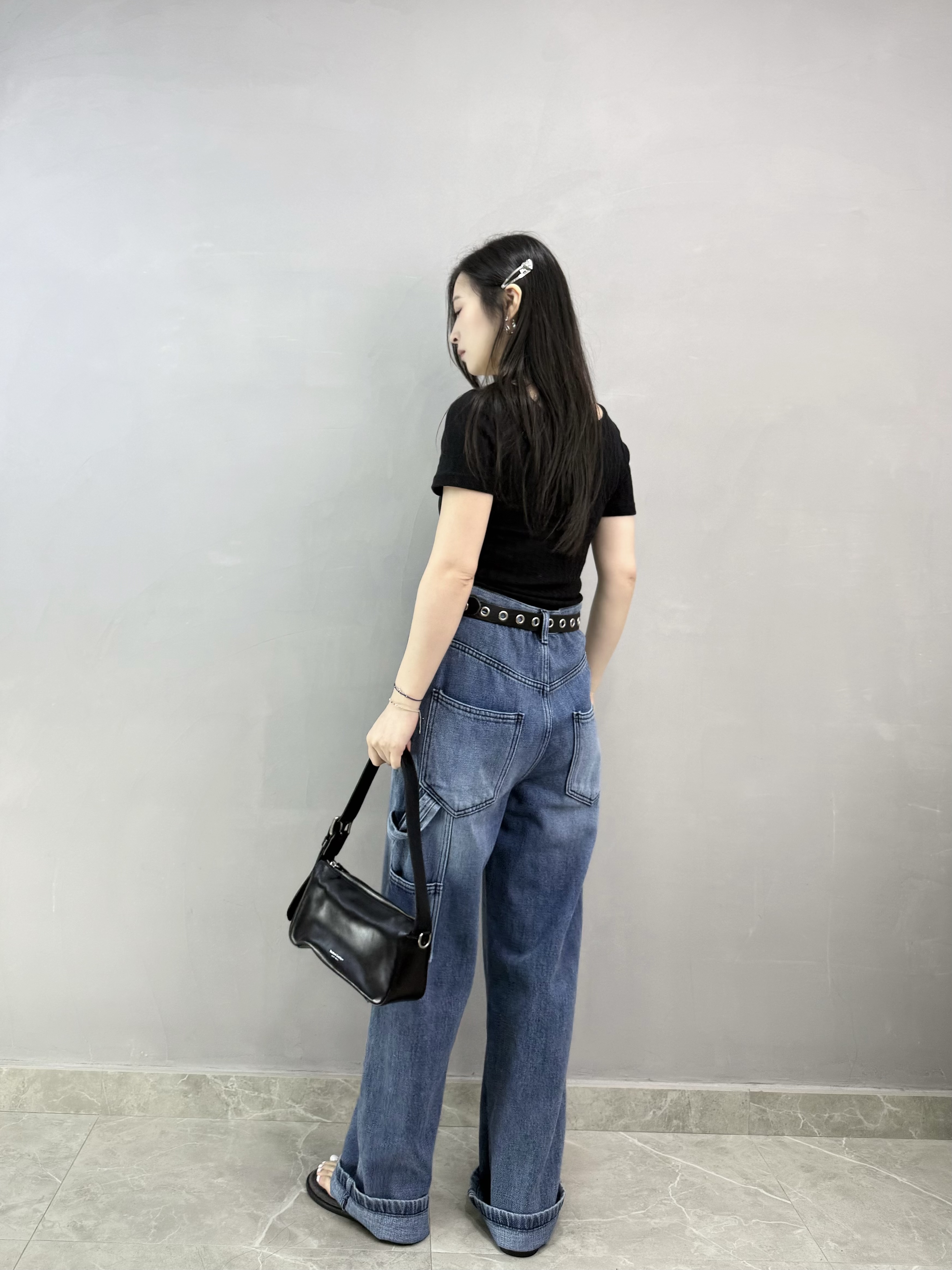 M79 V領通花Tee