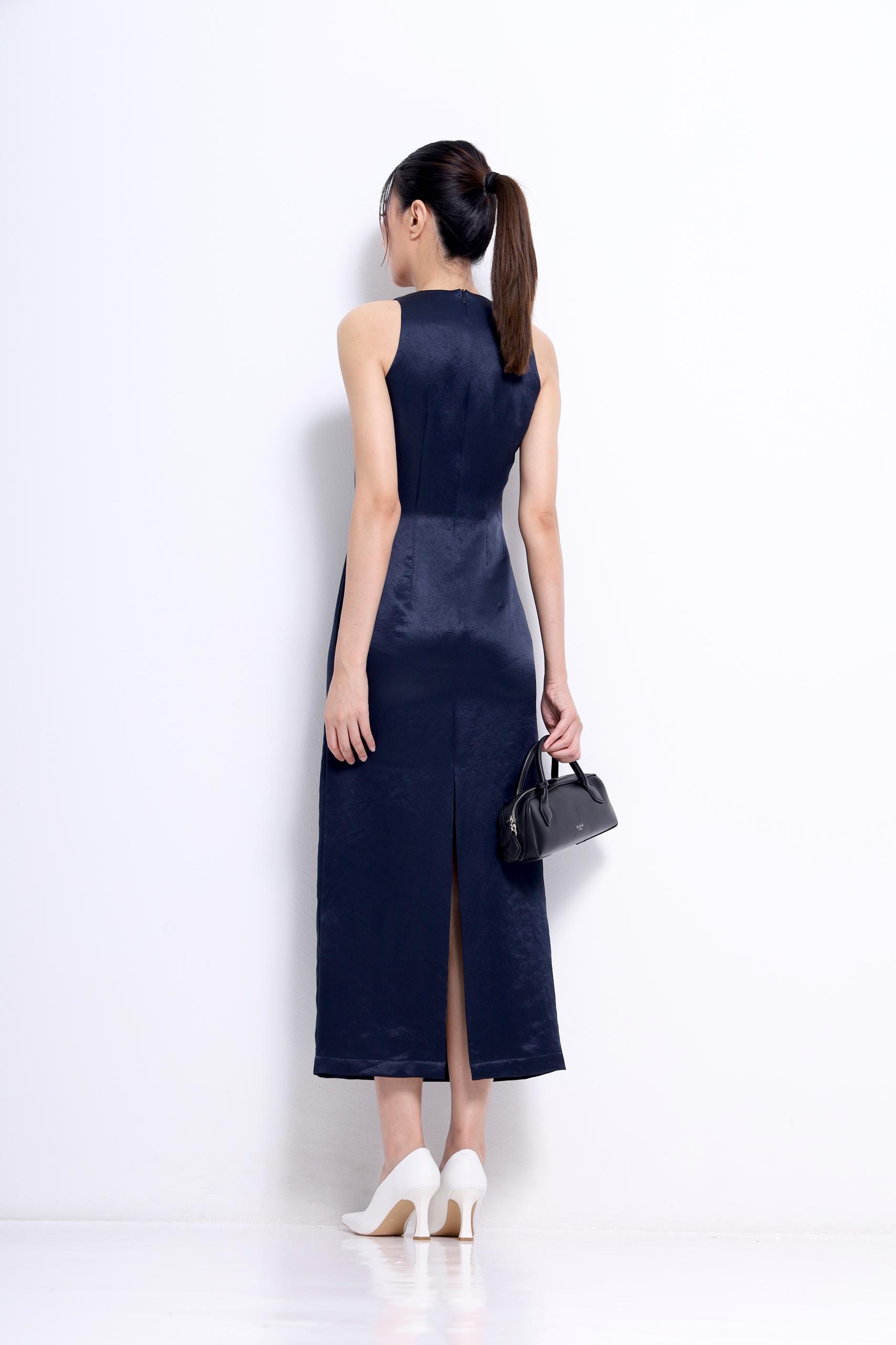 D2313 ROUND COLLAR SIDE DETAILED DRESS