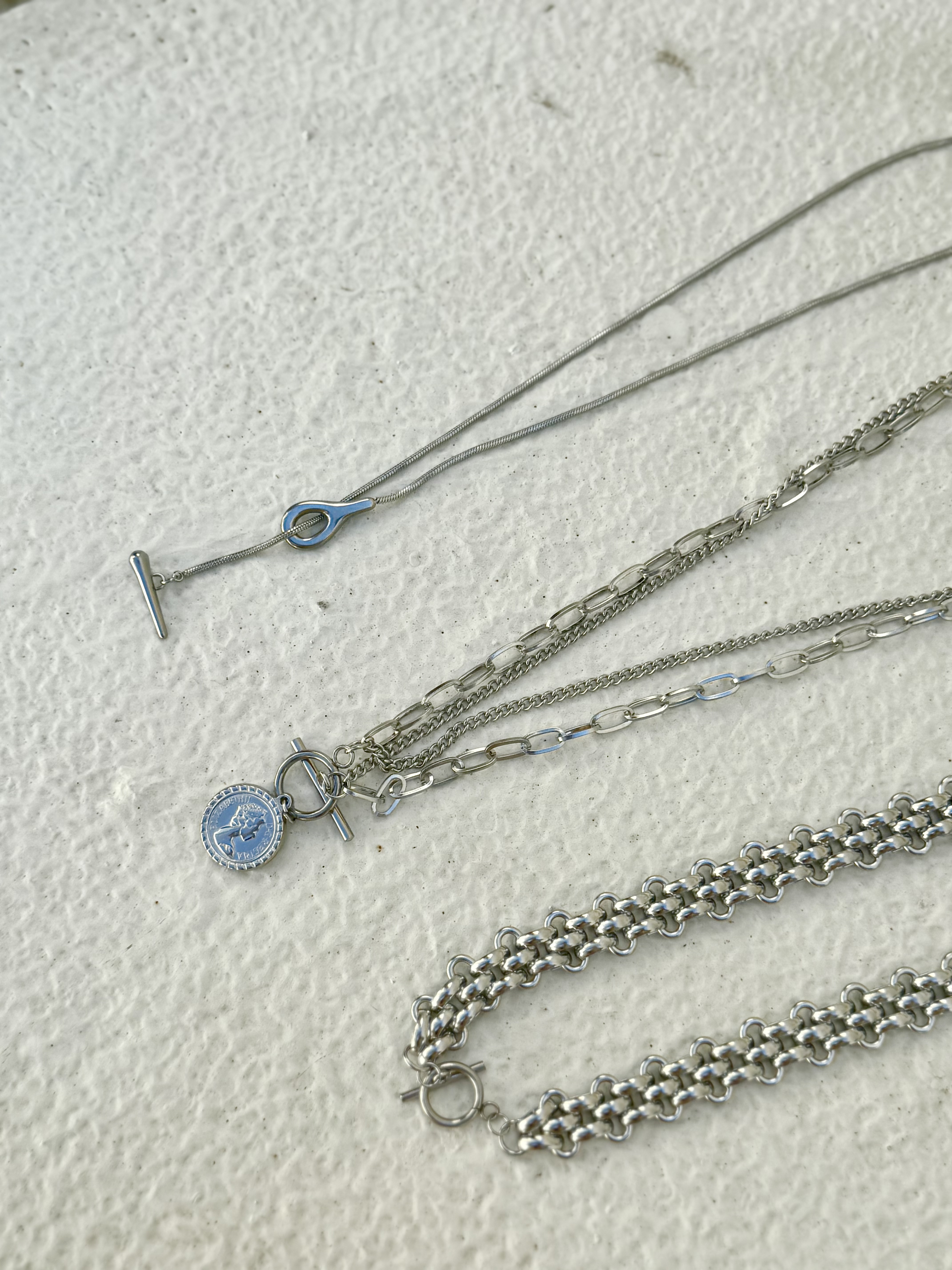 Sliver coin stainless necklace