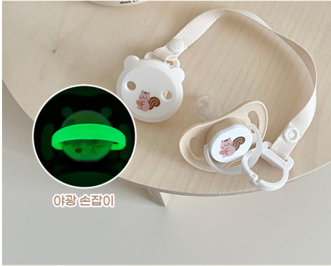 Dottodot 奶嘴及奶嘴夾套裝