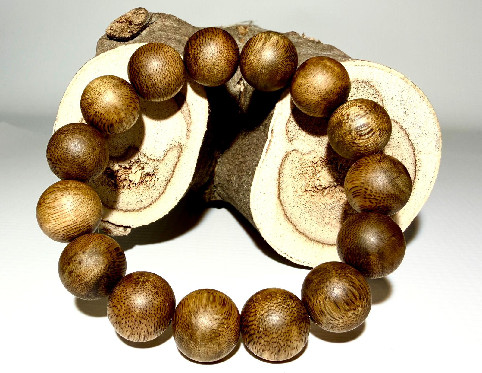 沉香手串 15mm單圈13克-(限香港地區發售及實體店交收)