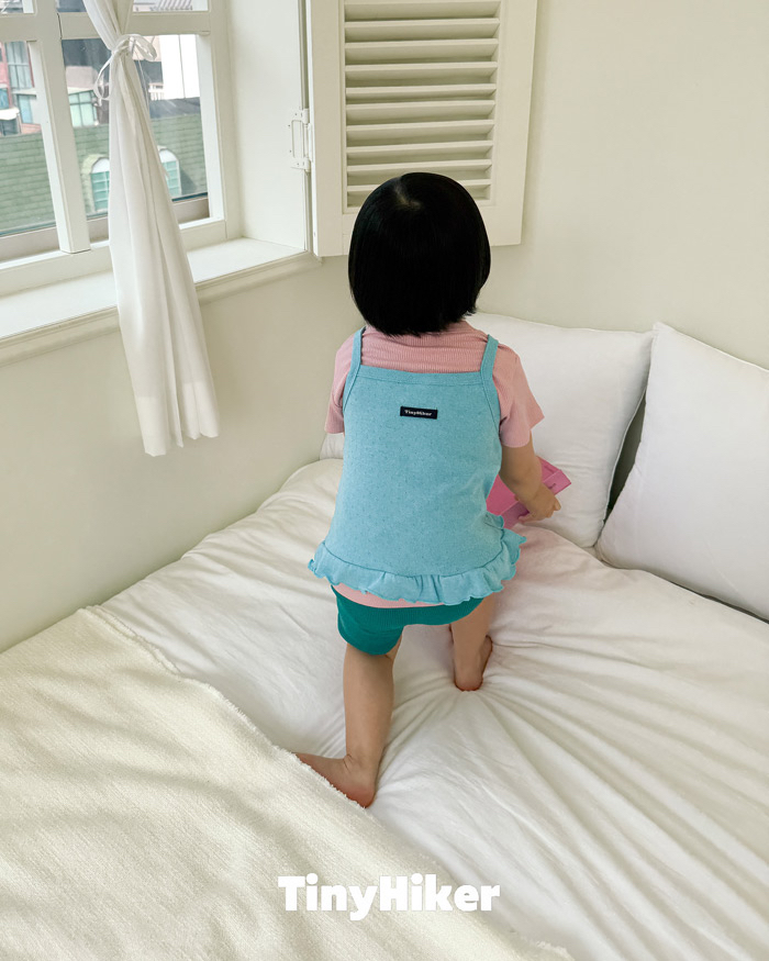 🇰🇷Tiny Hiker背心
