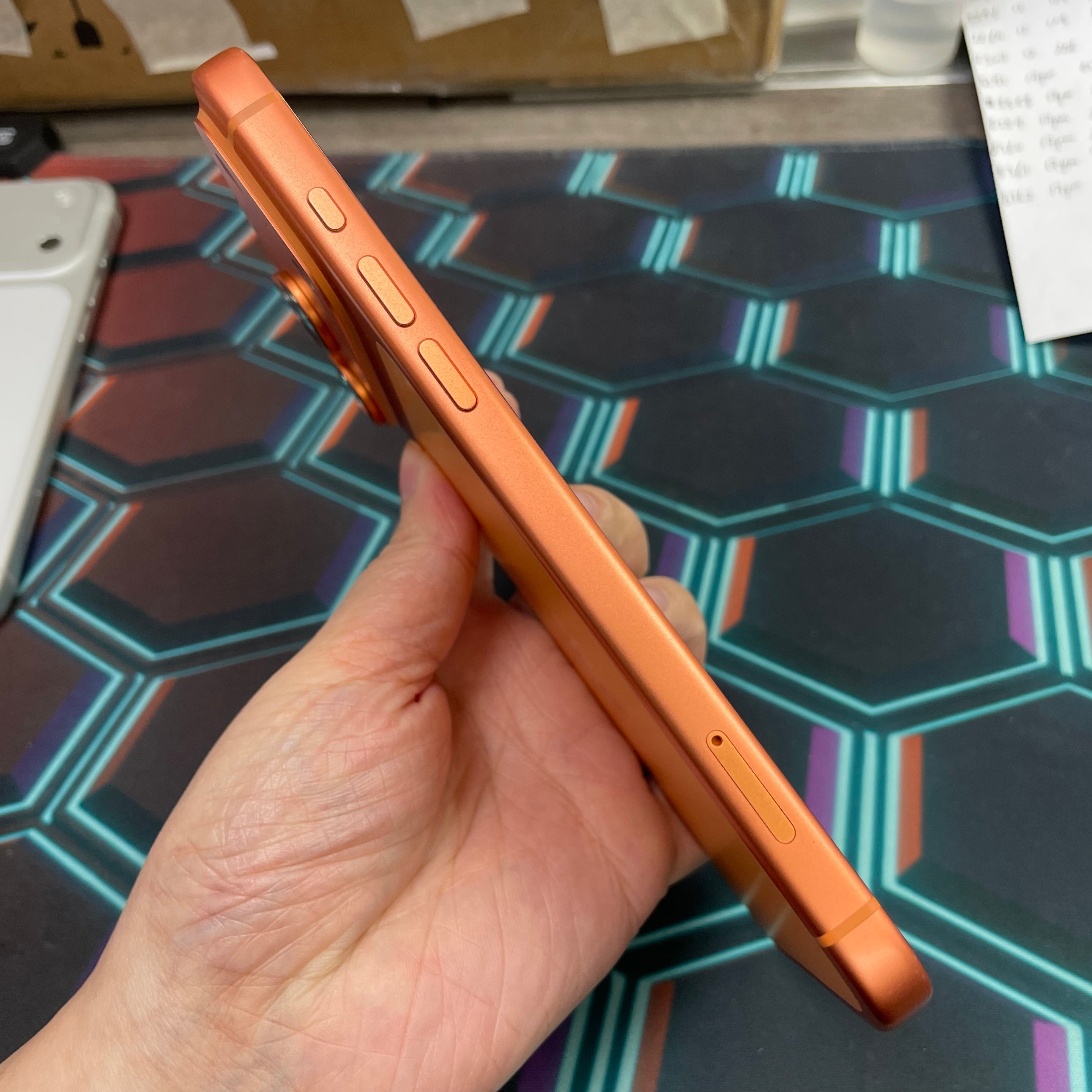 *8360 17 pro max 勁靚機 256GB 電100 橙色 orange