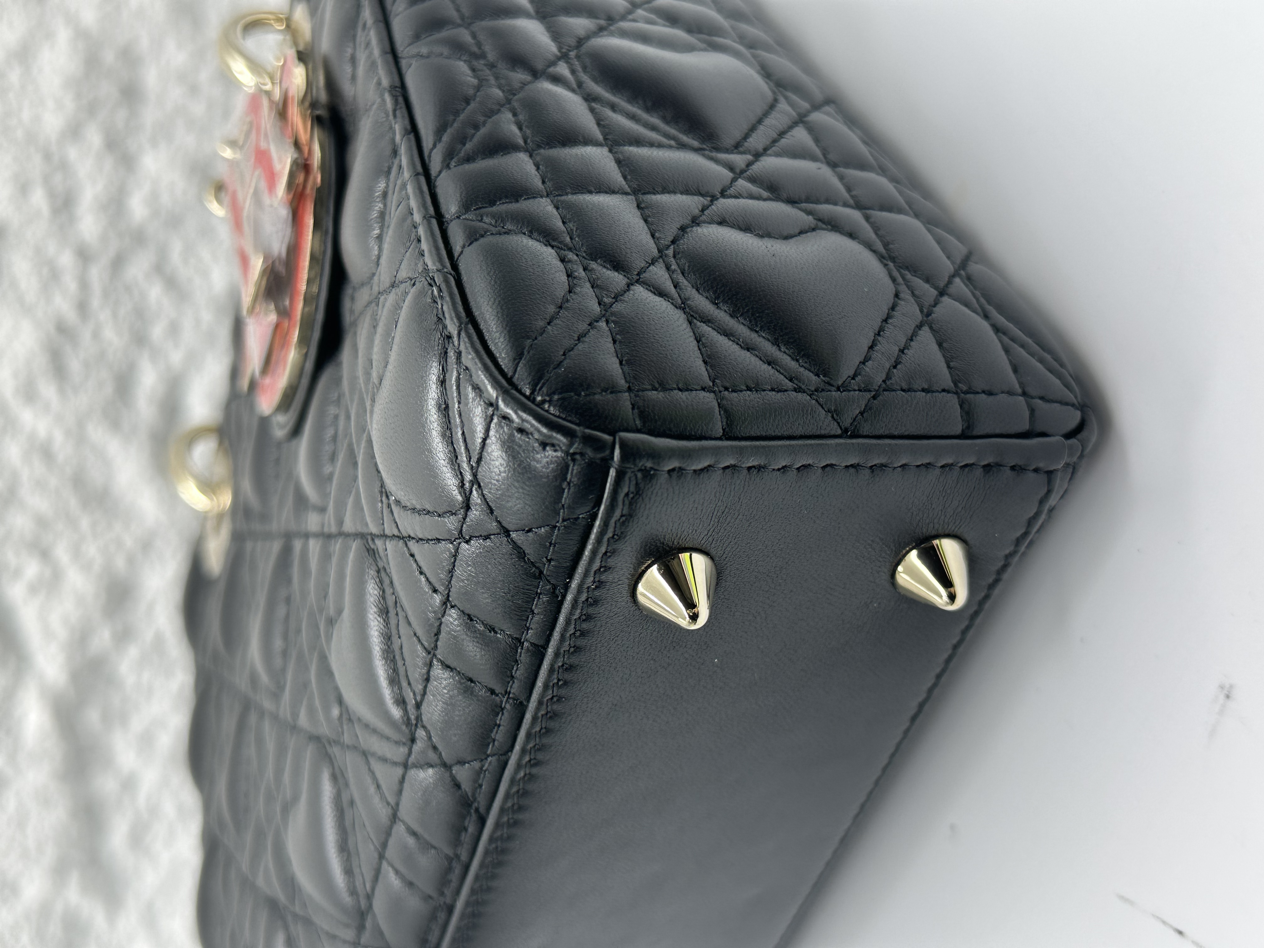 直播貨品 |  [1個-$100 2個-$300］FF17