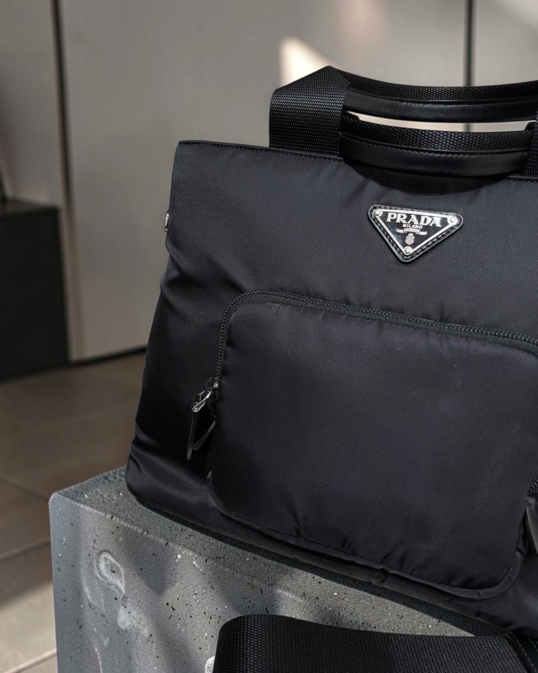 Prada nylon 2way re-nylon Bag100%Authentic, 98%new✅dust bag