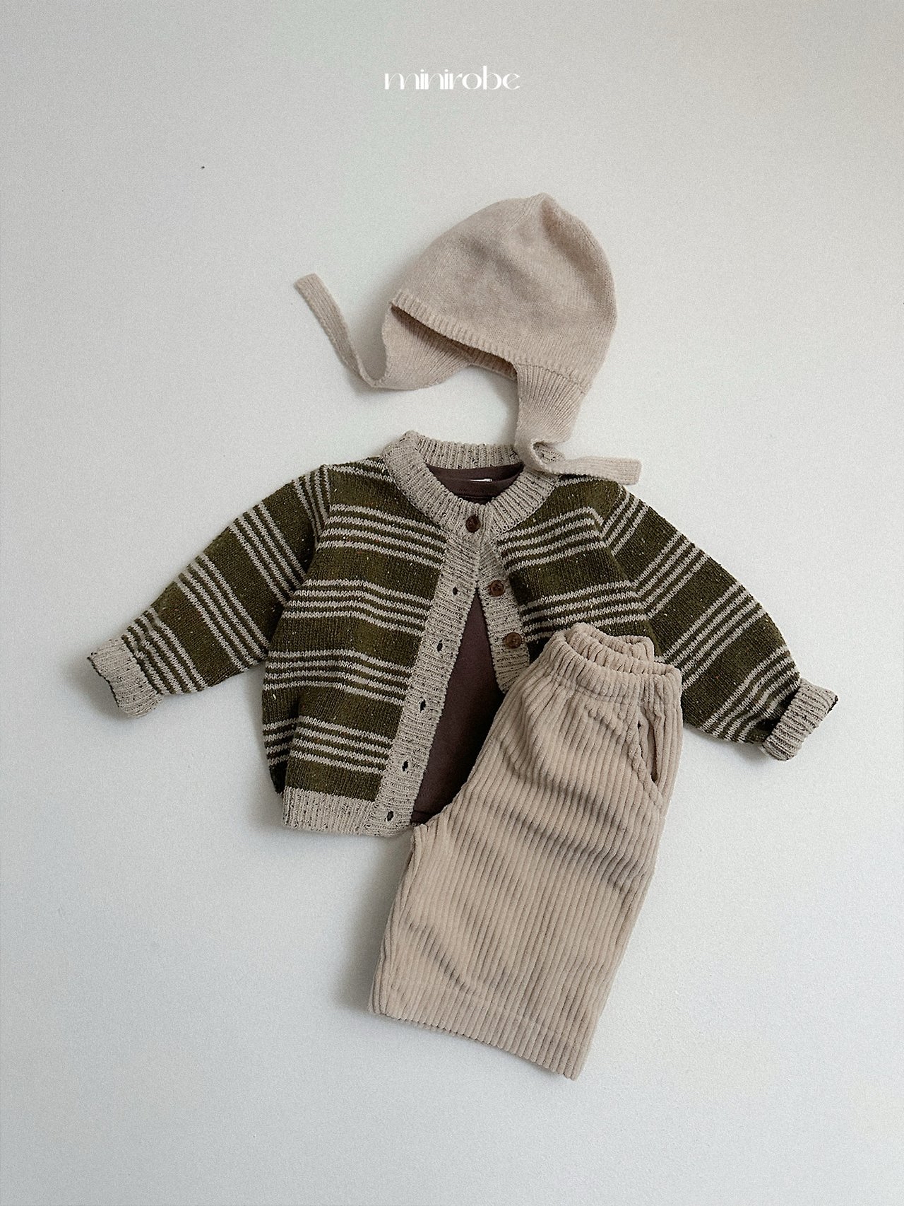 Mnirobe |  Four Line Knit Cardigan