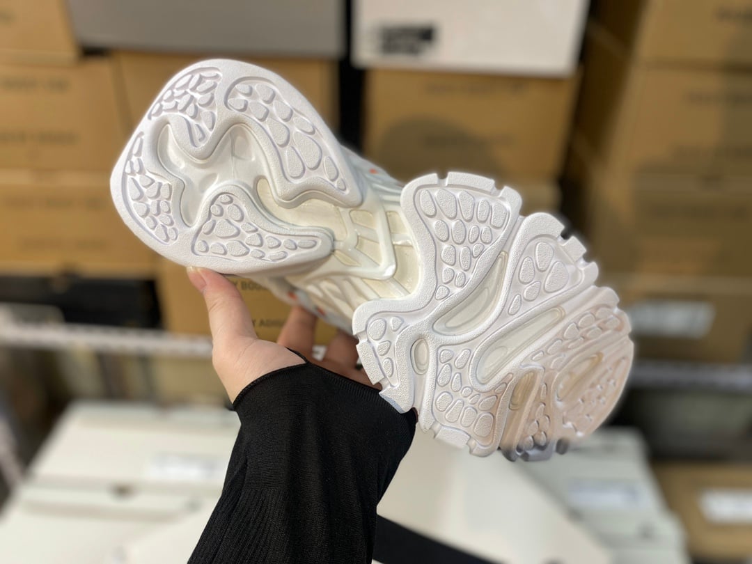 Adidas XLG Runner Deluxe JP5758