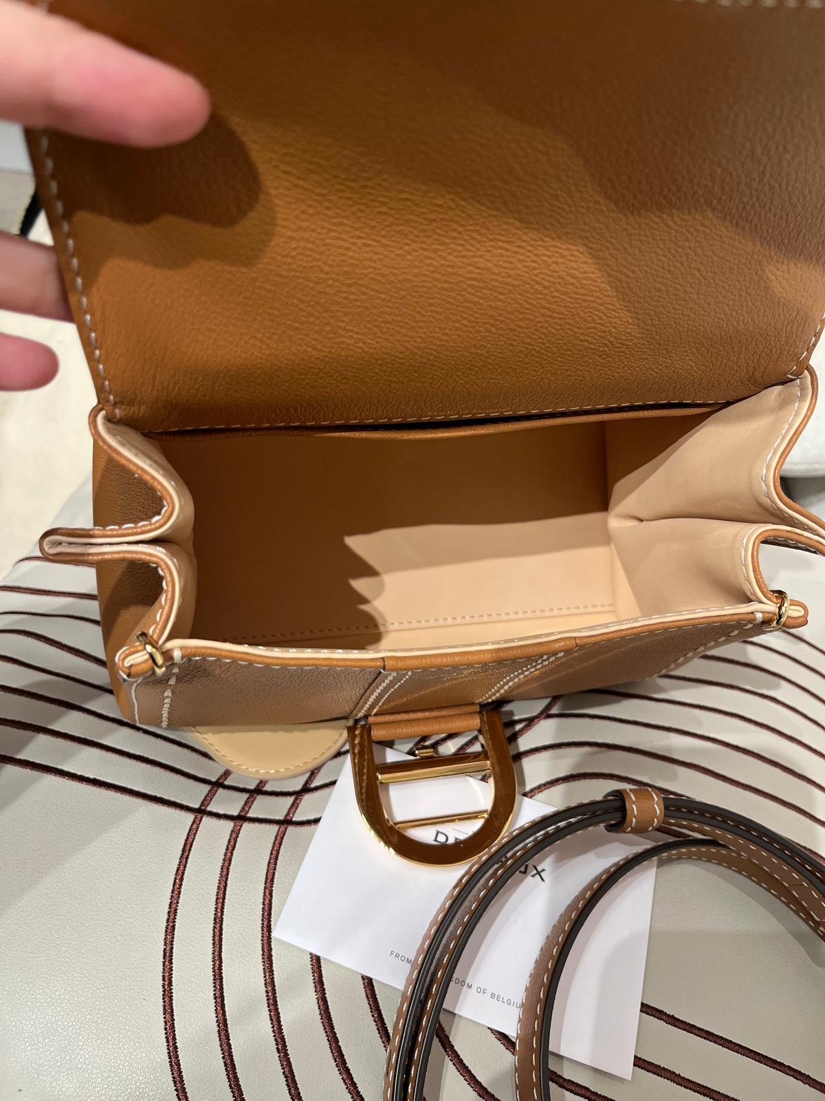 Delvaux brillant mini rodeo calfskin 📣專門店售價$58800📣 100%Authentic ,98%new  ✅塵袋✅鏡✅證書✅背帶✅代購收據