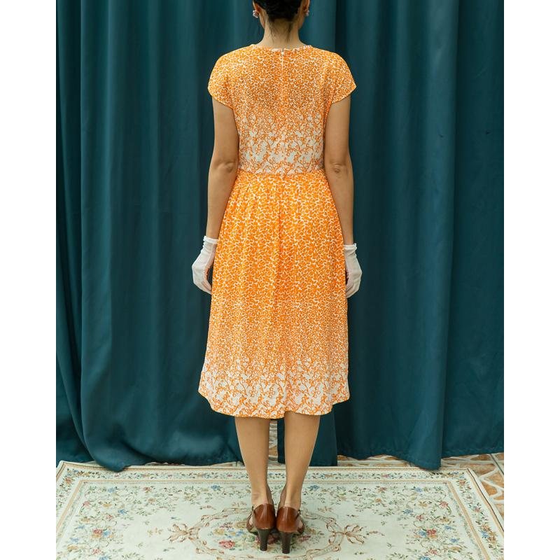 Vintage Tie Collar Orange x White Bottom Floral Foliage Outline Dress Summer Fit and Flare Dress (MT1608-62)